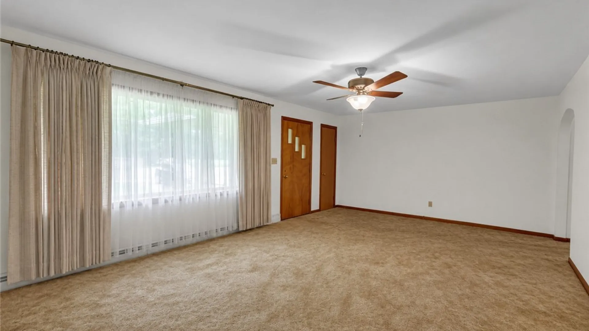 Property at 10413 Erie Road, Brant, NY 14081 19