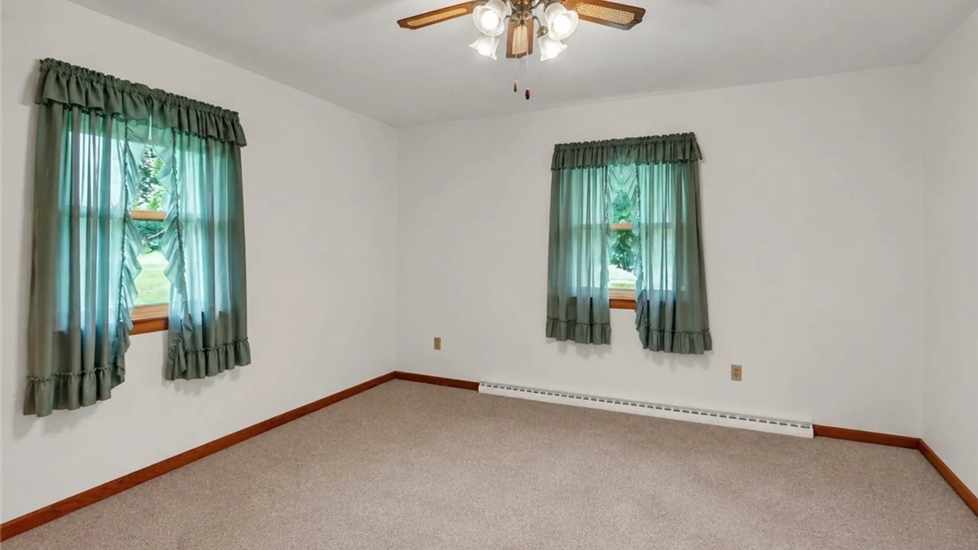 Property at 10413 Erie Road, Brant, NY 14081 21