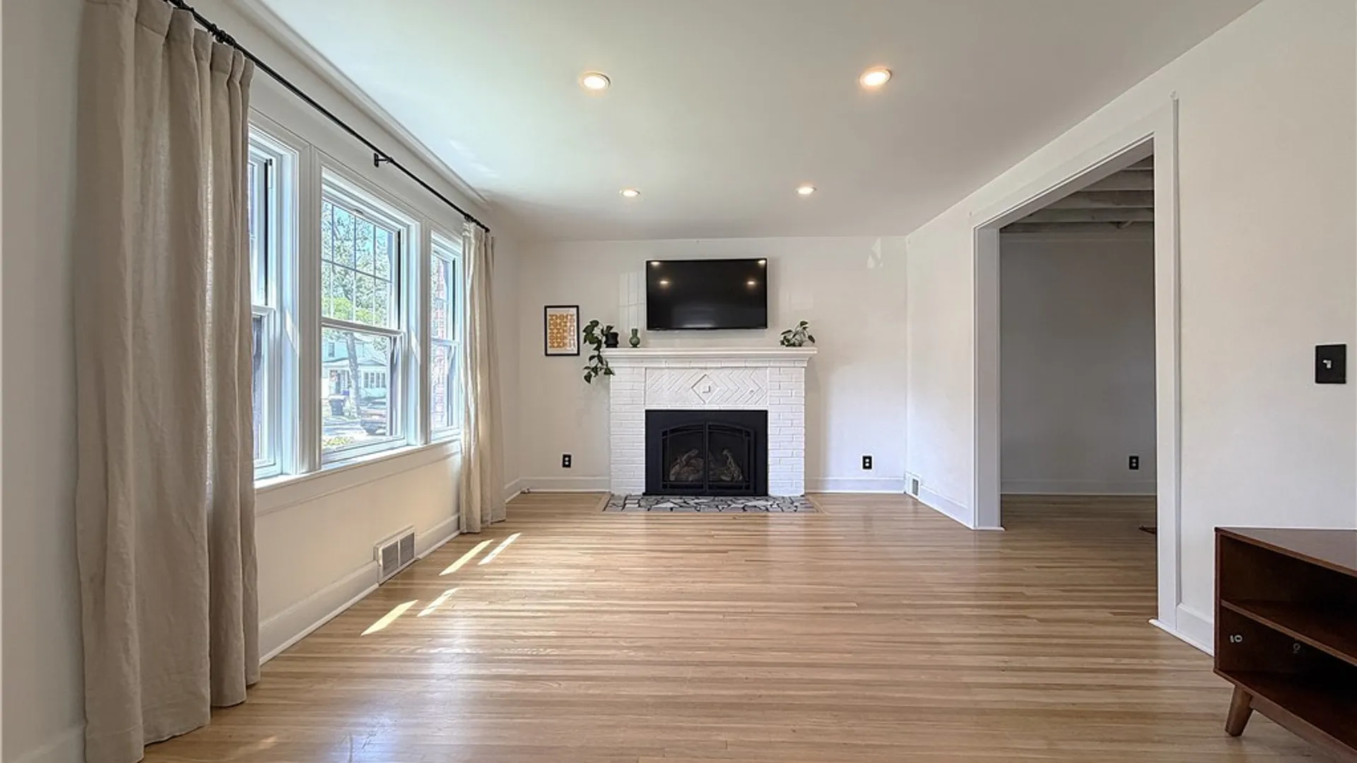 Property at 63 Washington Avenue, Tonawanda, NY 14217 3