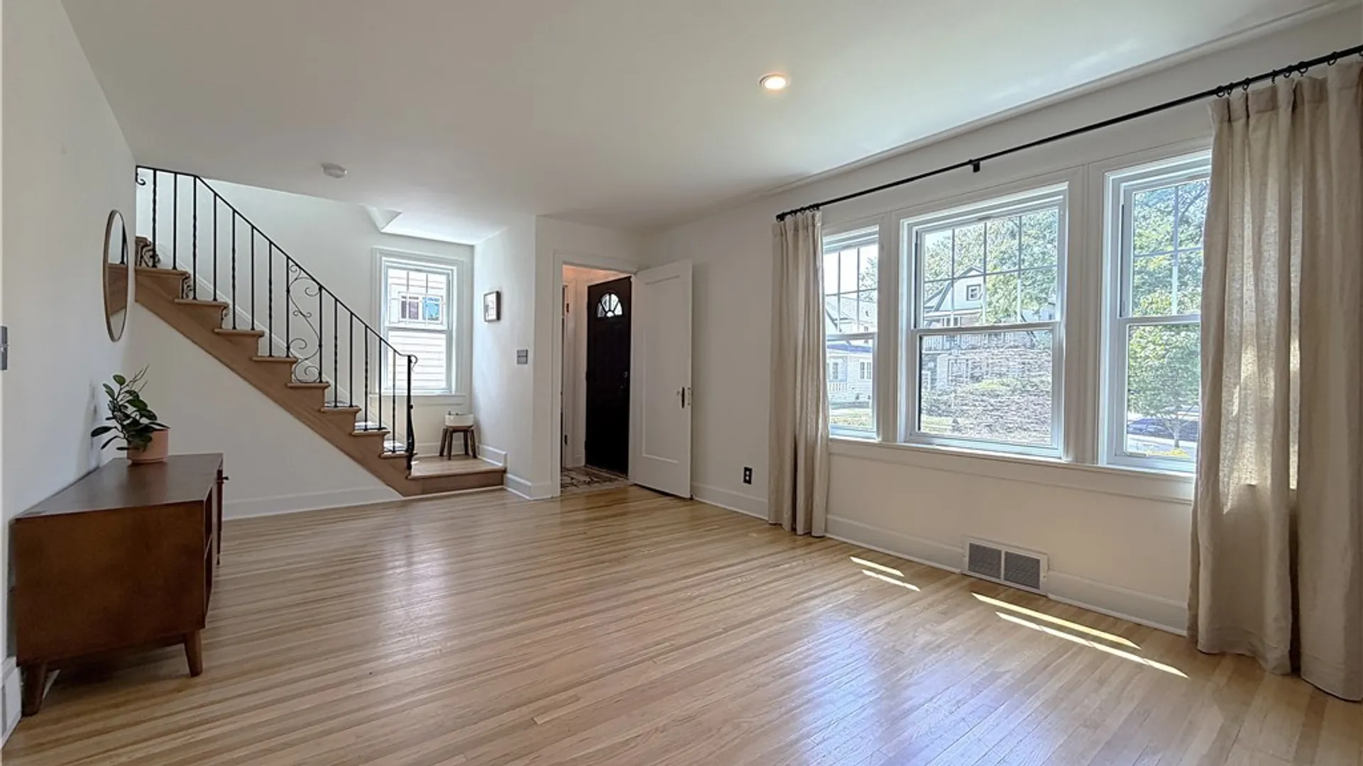 Property at 63 Washington Avenue, Tonawanda, NY 14217 5