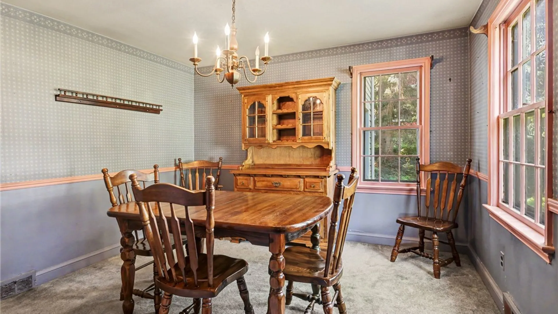 Property at 29 Park Lane, Brighton, NY 14625 5