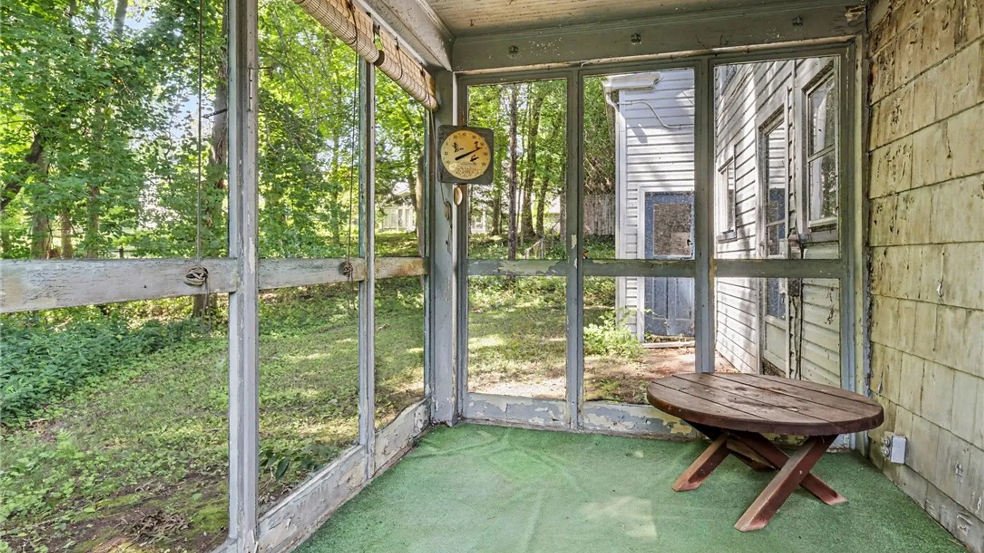 Property at 29 Park Lane, Brighton, NY 14625 20