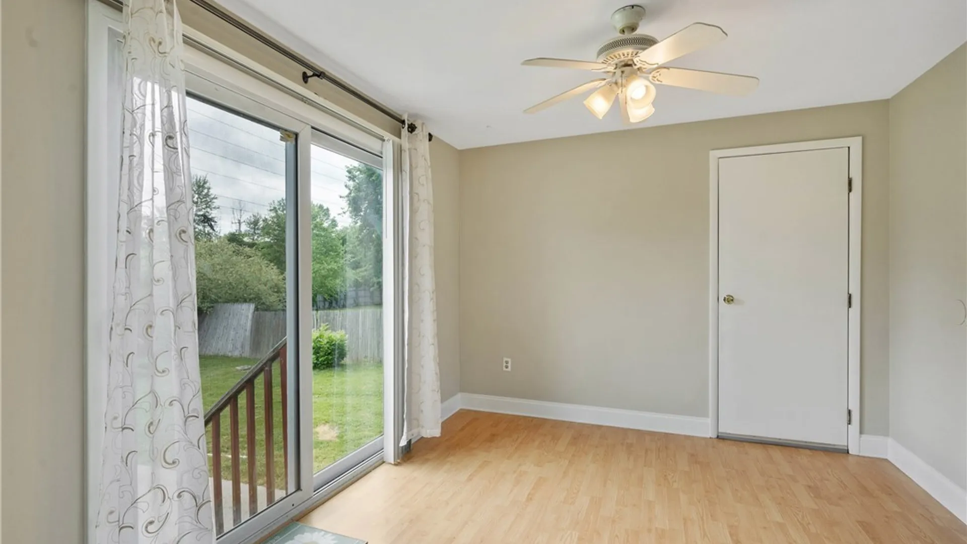 Property at 8092 Pickett Lane, Cicero, NY 13039 10