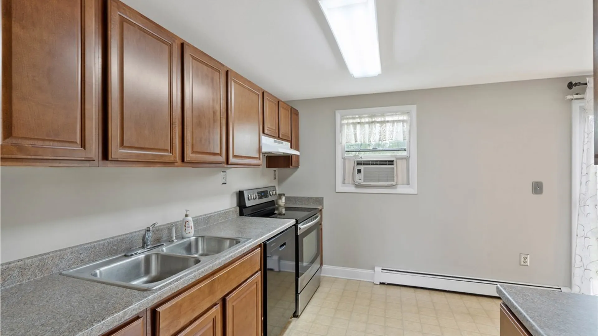 Property at 8092 Pickett Lane, Cicero, NY 13039 13