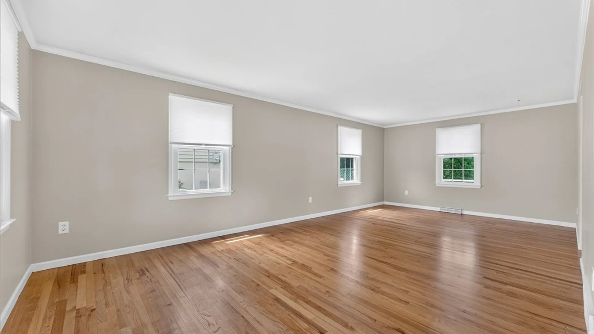 Property at 419 Blueberry Lane, Geddes, NY 13219 6