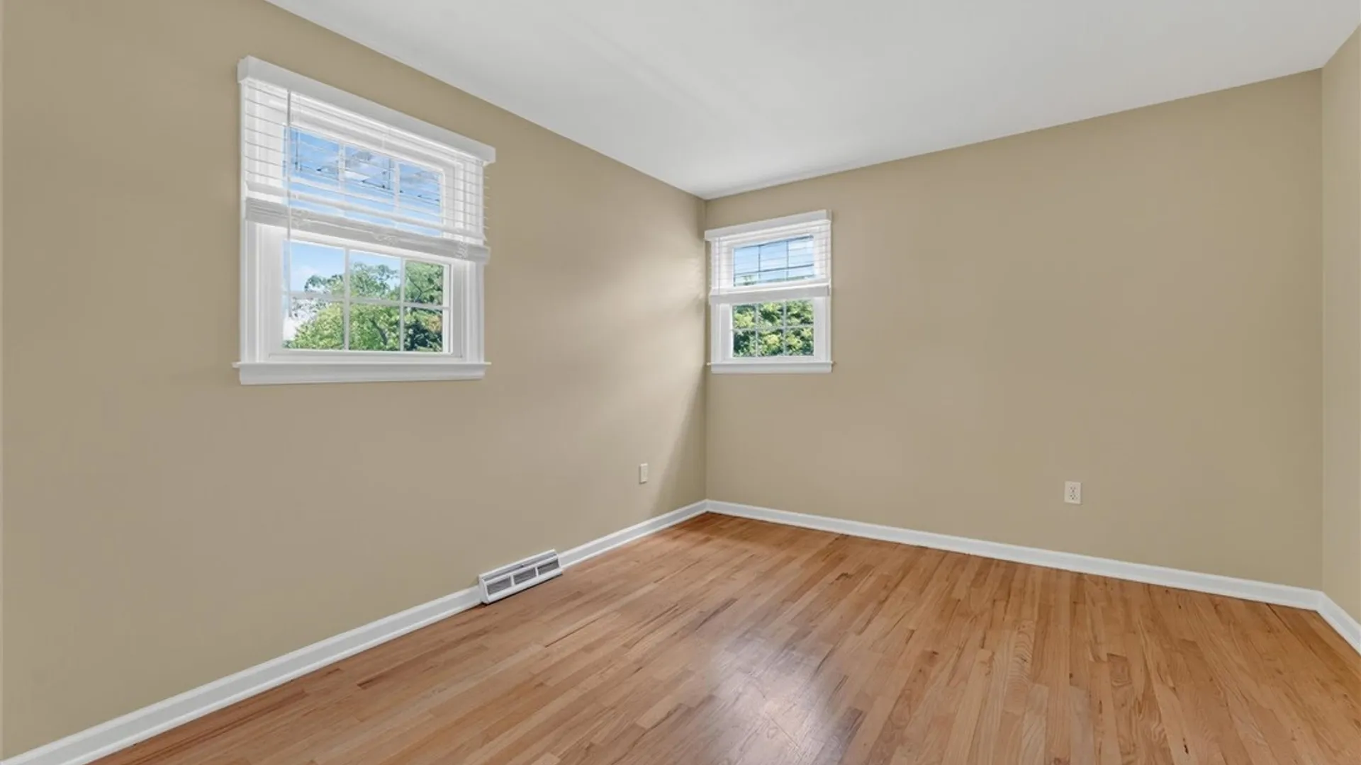 Property at 419 Blueberry Lane, Geddes, NY 13219 26