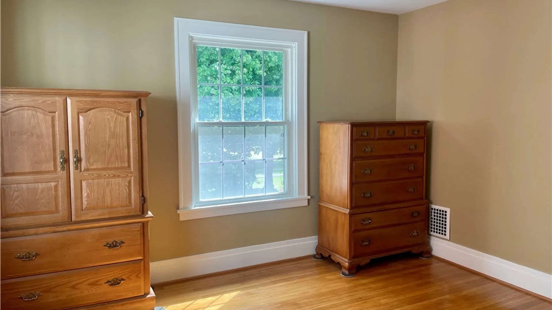 Property at 145 Potters Road, Buffalo, NY 14220 22