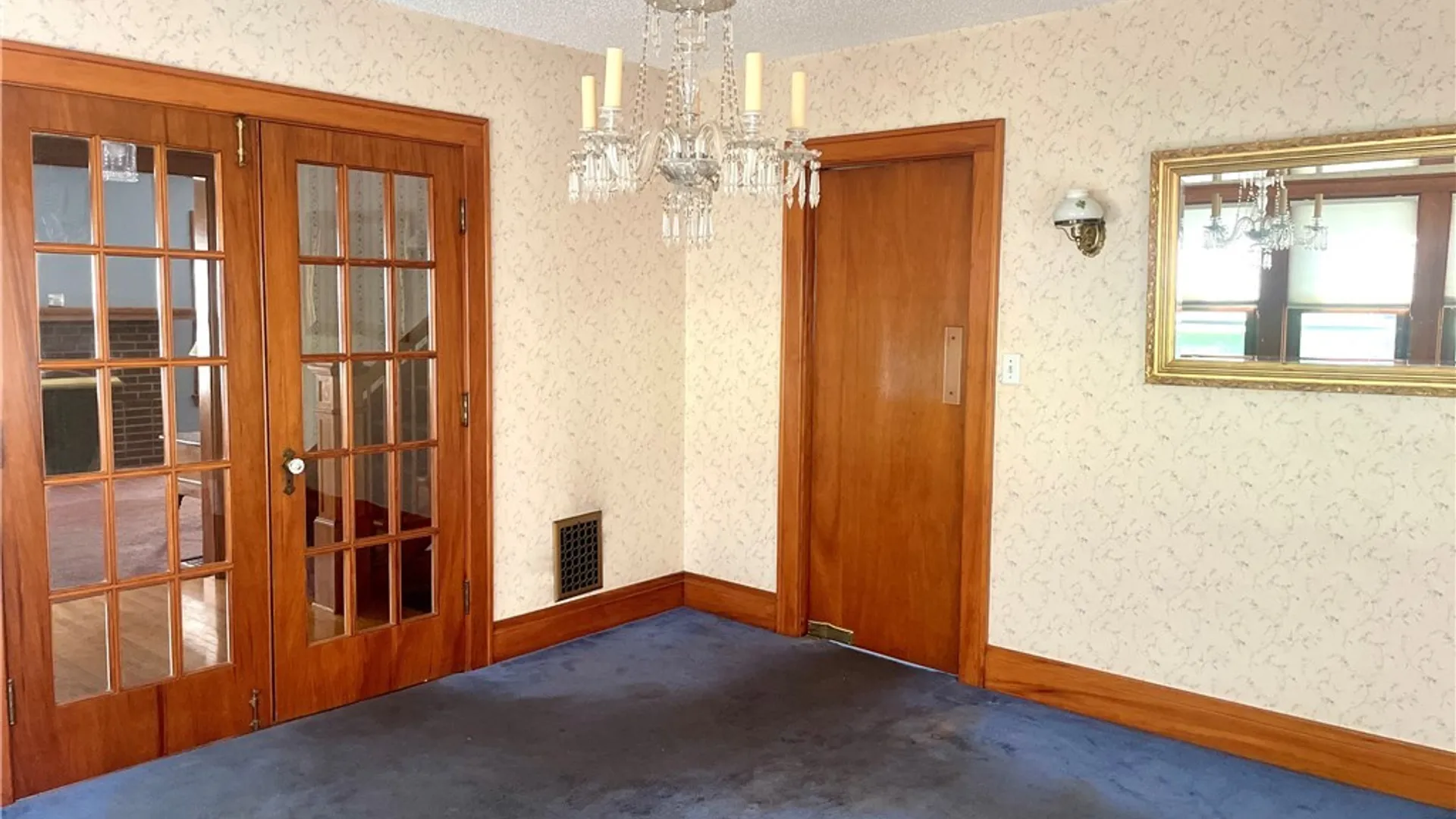 Property at 145 Potters Road, Buffalo, NY 14220 8