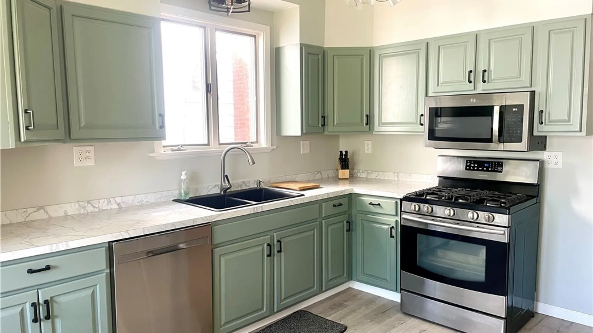 Property at 145 Potters Road, Buffalo, NY 14220 9