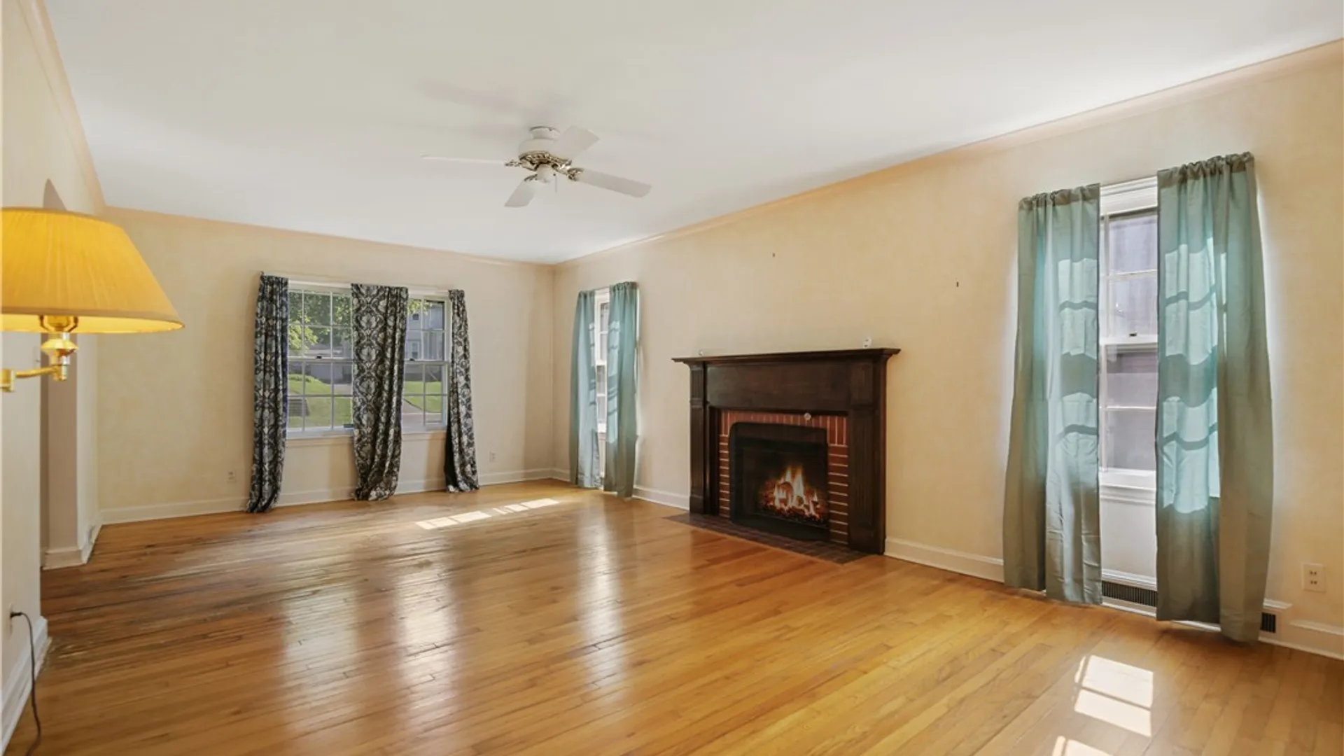 Property at 314 De Forest Road, Syracuse, NY 13214 12
