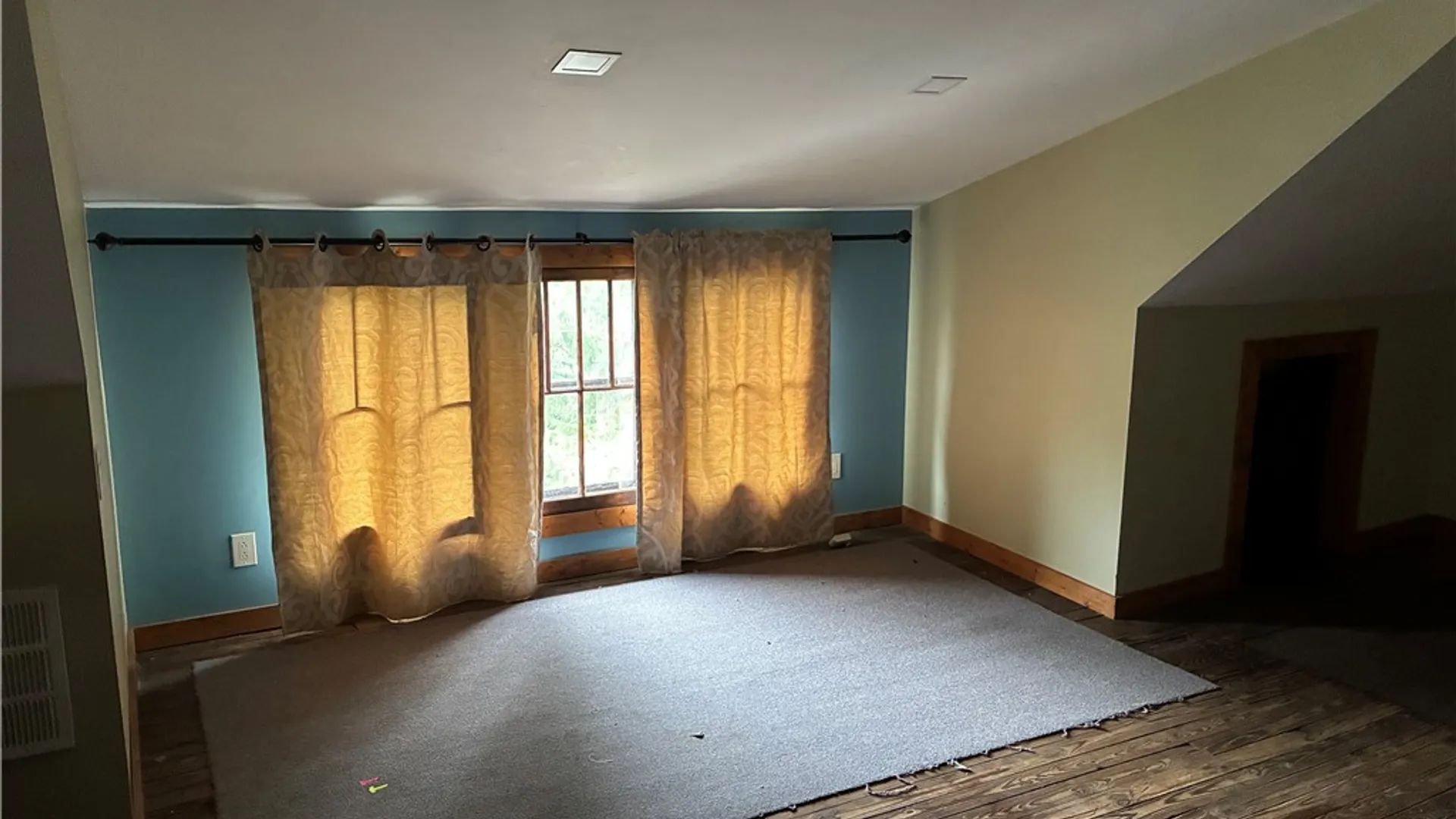 Property at 471 Brooks Ave Avenue, Rochester, NY 14619 24