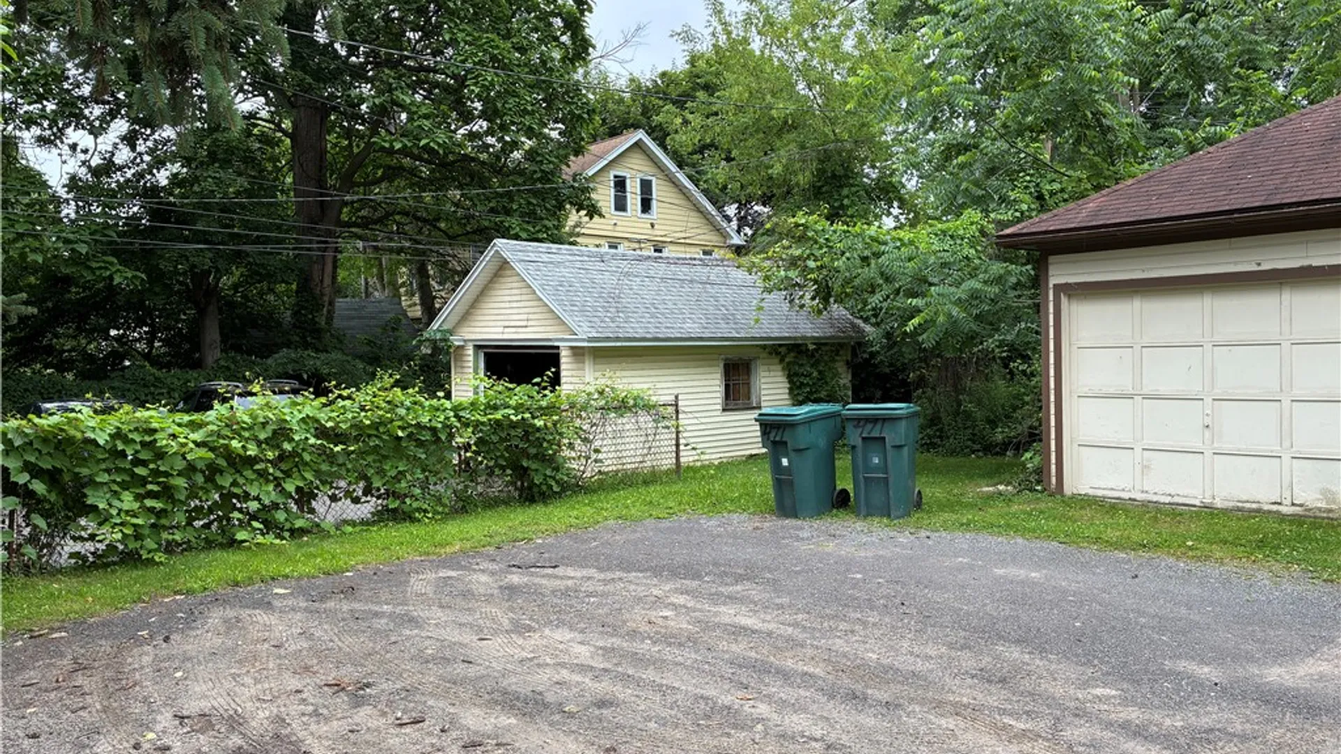 Property at 471 Brooks Ave Avenue, Rochester, NY 14619 29