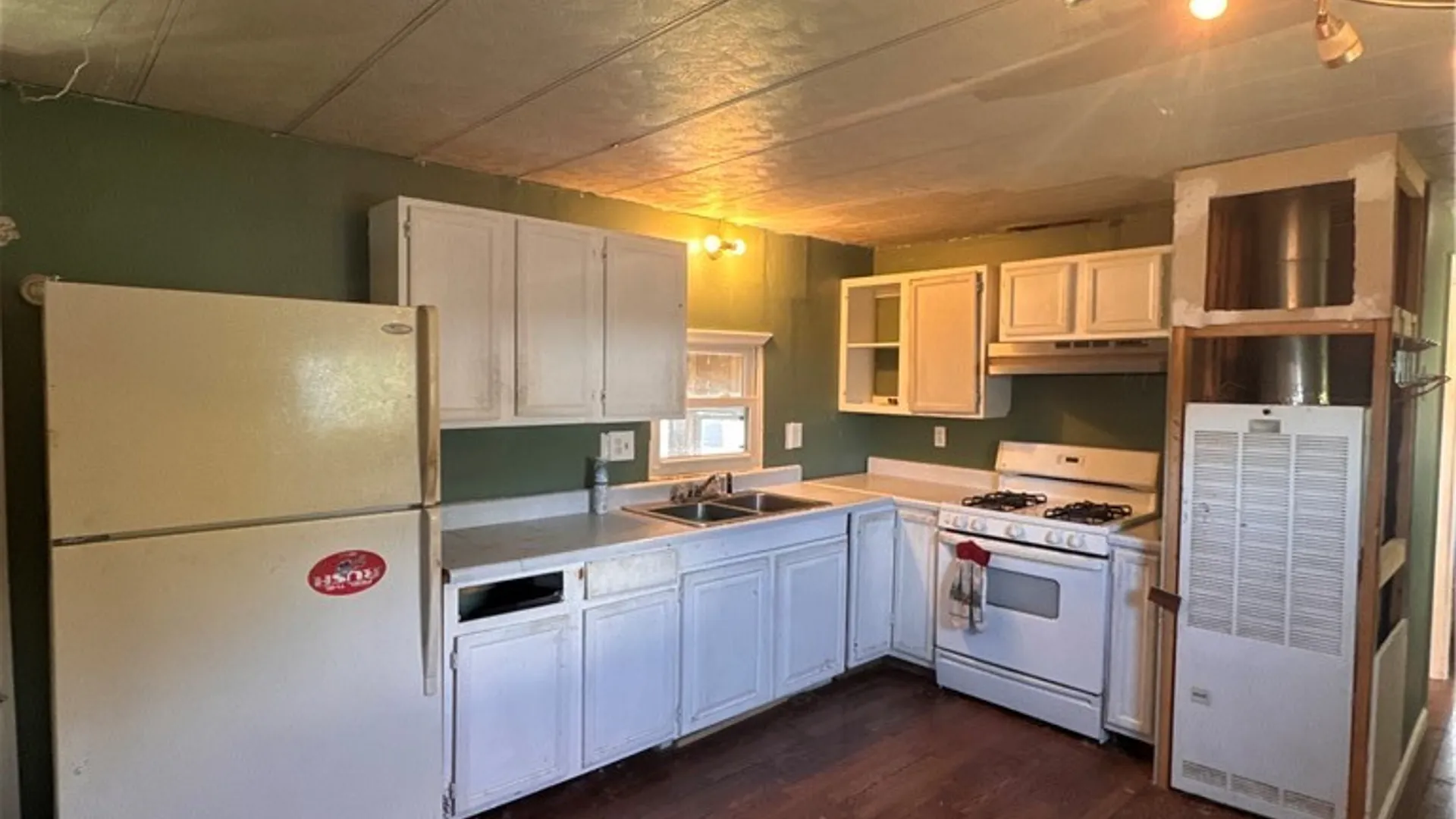 Property at 11922 Buckwheat Road, Newstead, NY 14004 2