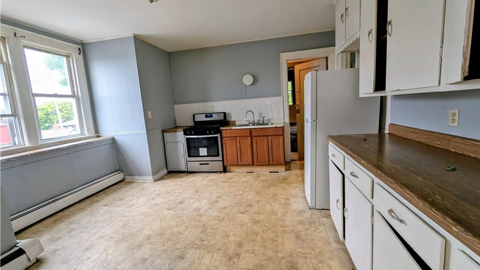 Property at 405 Pond Street, Syracuse, NY 13208 14