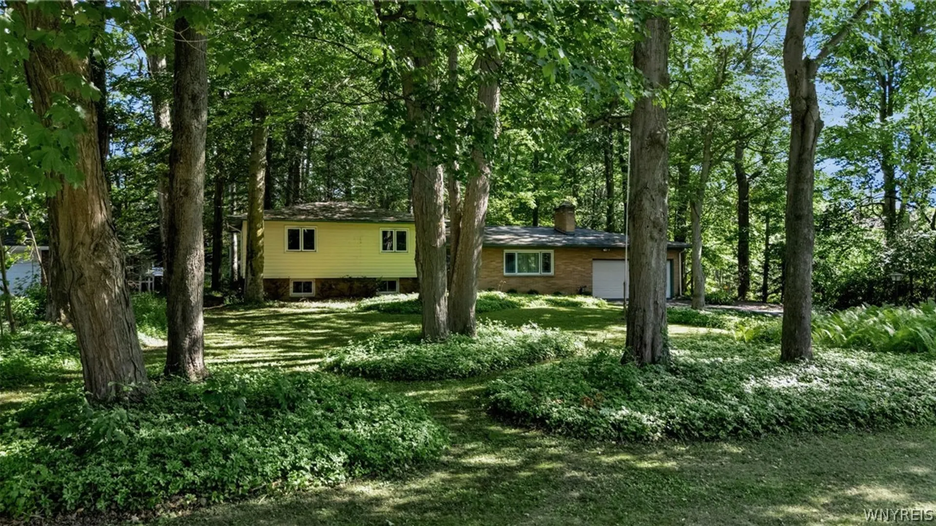 Property at 303 Hilltop Drive, Elma, NY 14059 2