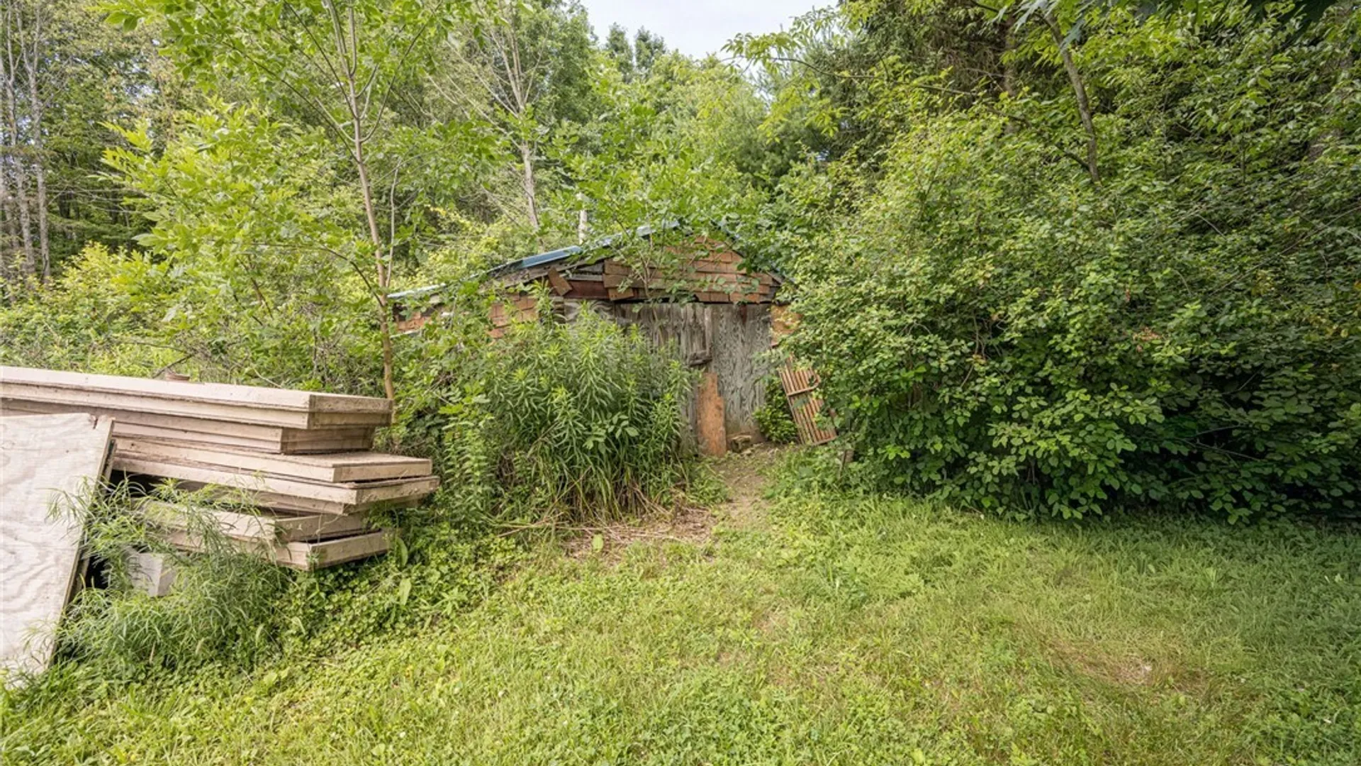 Property at 9754 Southwestern Boulevard, Evans, NY 14006 5