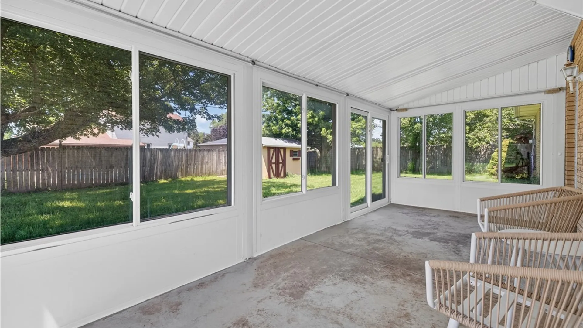 Property at 27 Cheryl Road, West Seneca, NY 14224 31