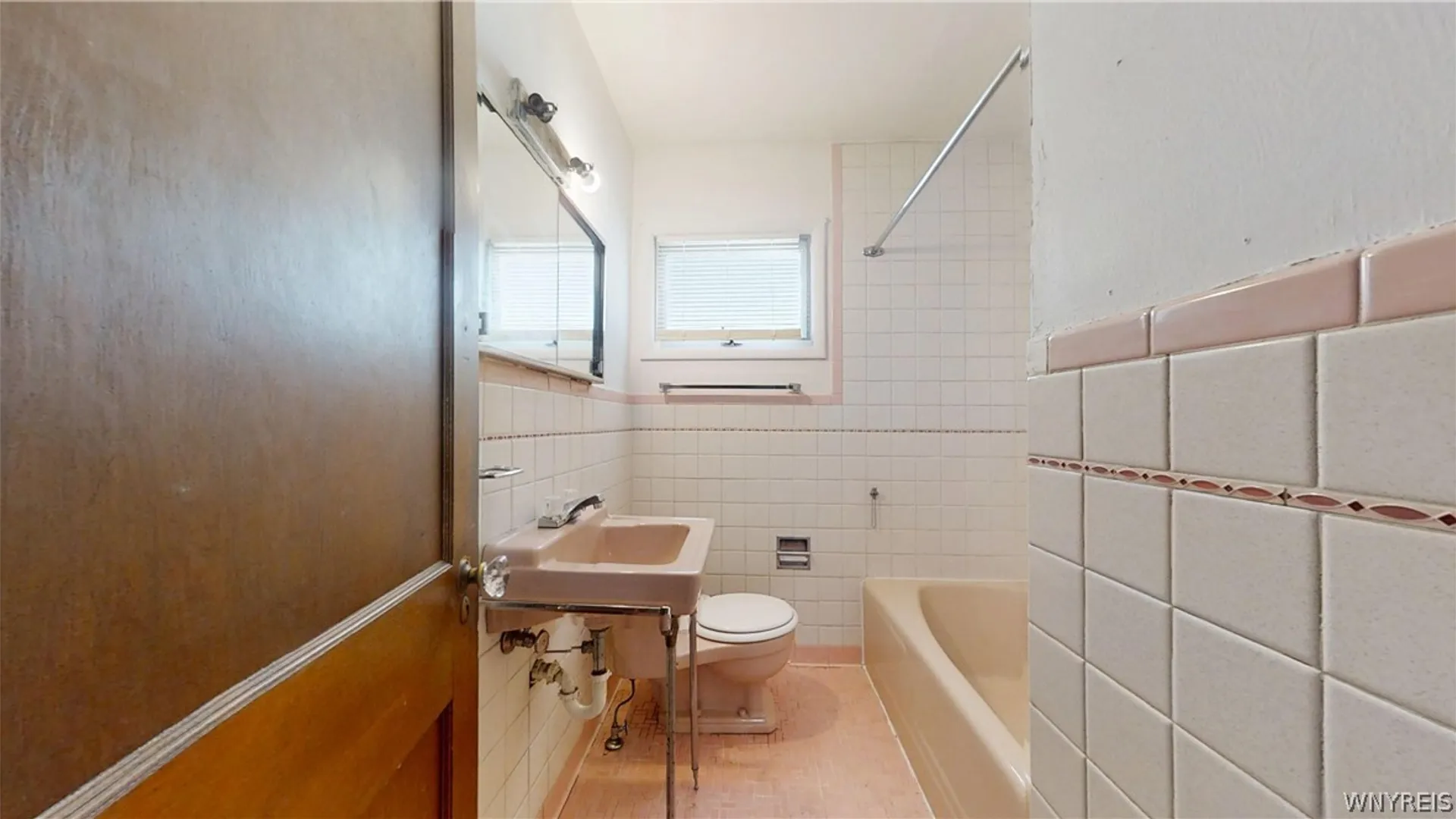 Property at 181 Ericson Avenue, Buffalo, NY 14215 21