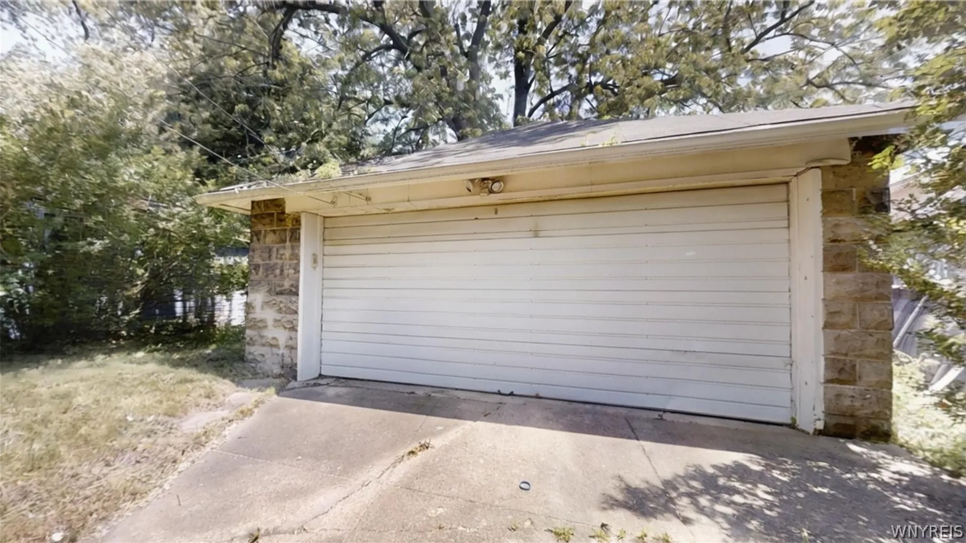 Property at 181 Ericson Avenue, Buffalo, NY 14215 36