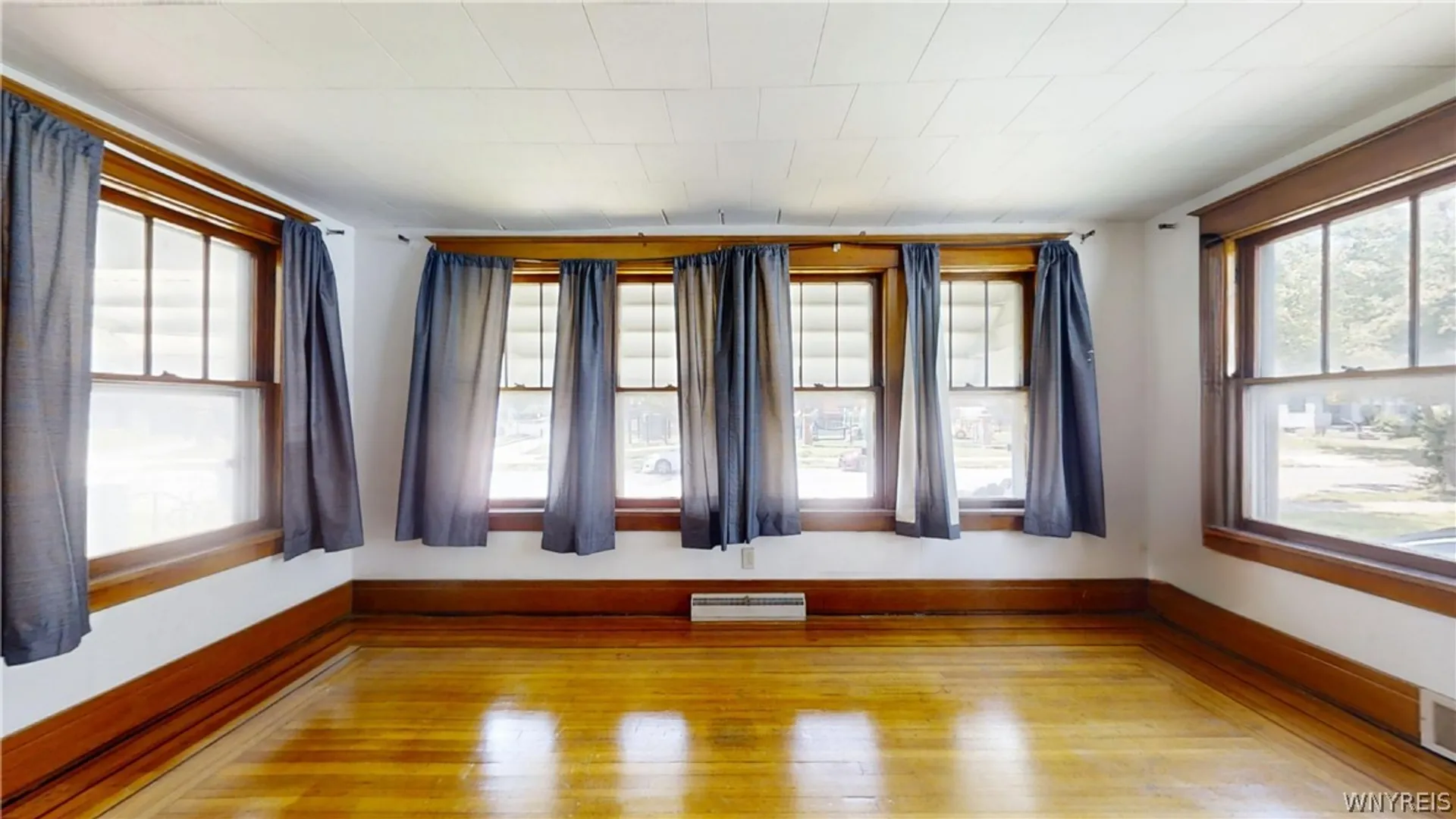 Property at 181 Ericson Avenue, Buffalo, NY 14215 9