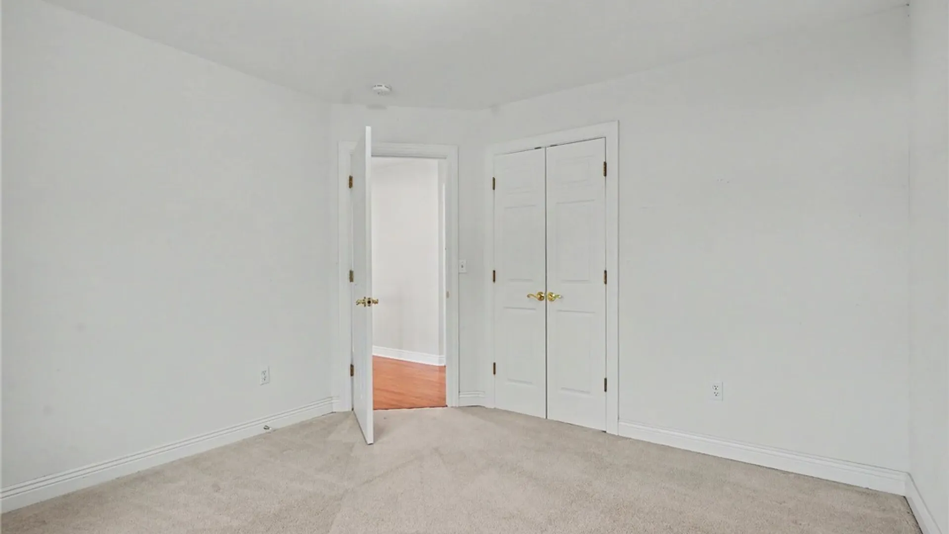 Property at 990 Briarwood Drive, Busti, NY 14750 33