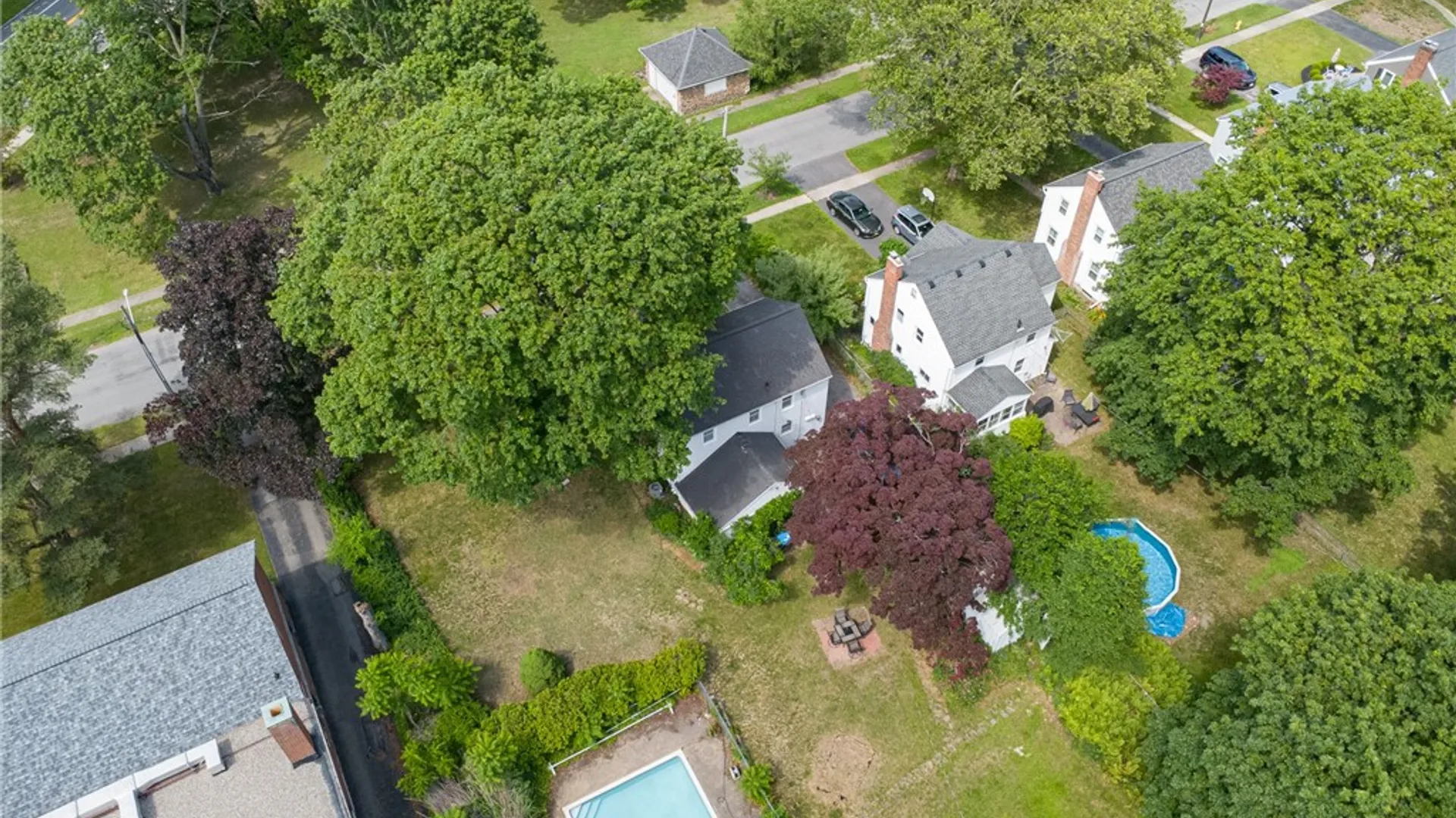 Property at 29 Avondale Road, Irondequoit, NY 14622 24