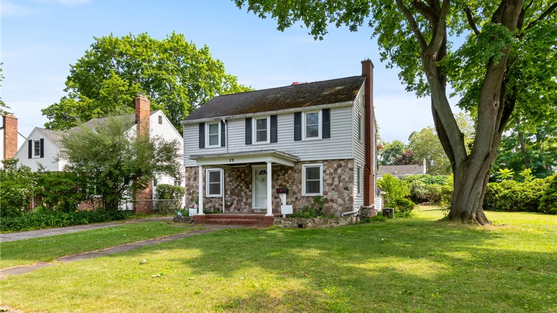 Property at 29 Avondale Road, Irondequoit, NY 14622 3