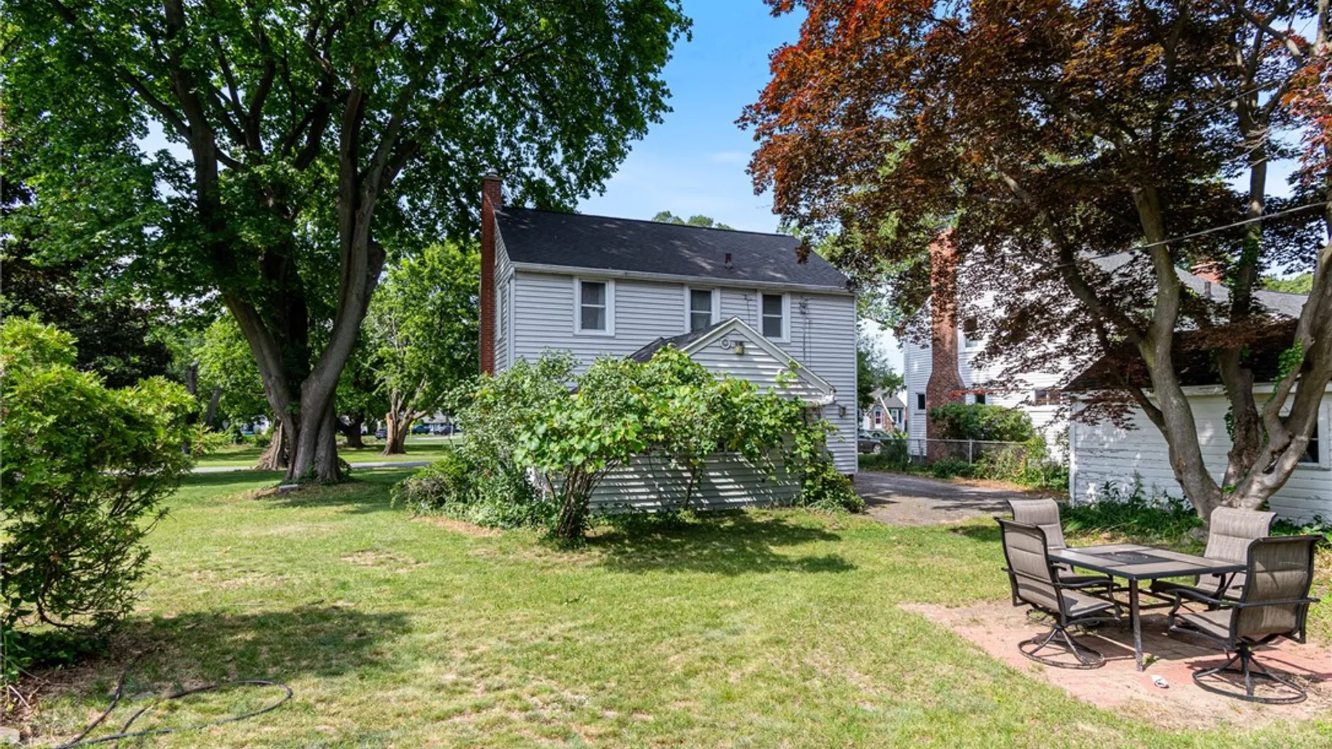 Property at 29 Avondale Road, Irondequoit, NY 14622 4