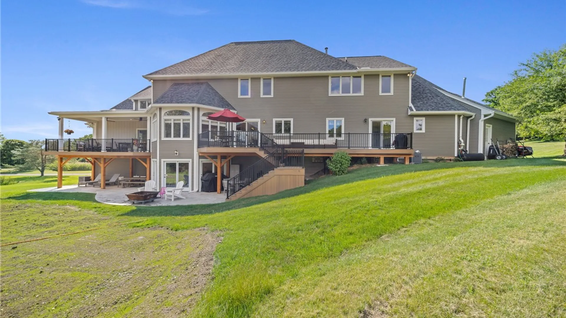 Property at 2 Parkview Manor Circle, Mendon, NY 14472 39