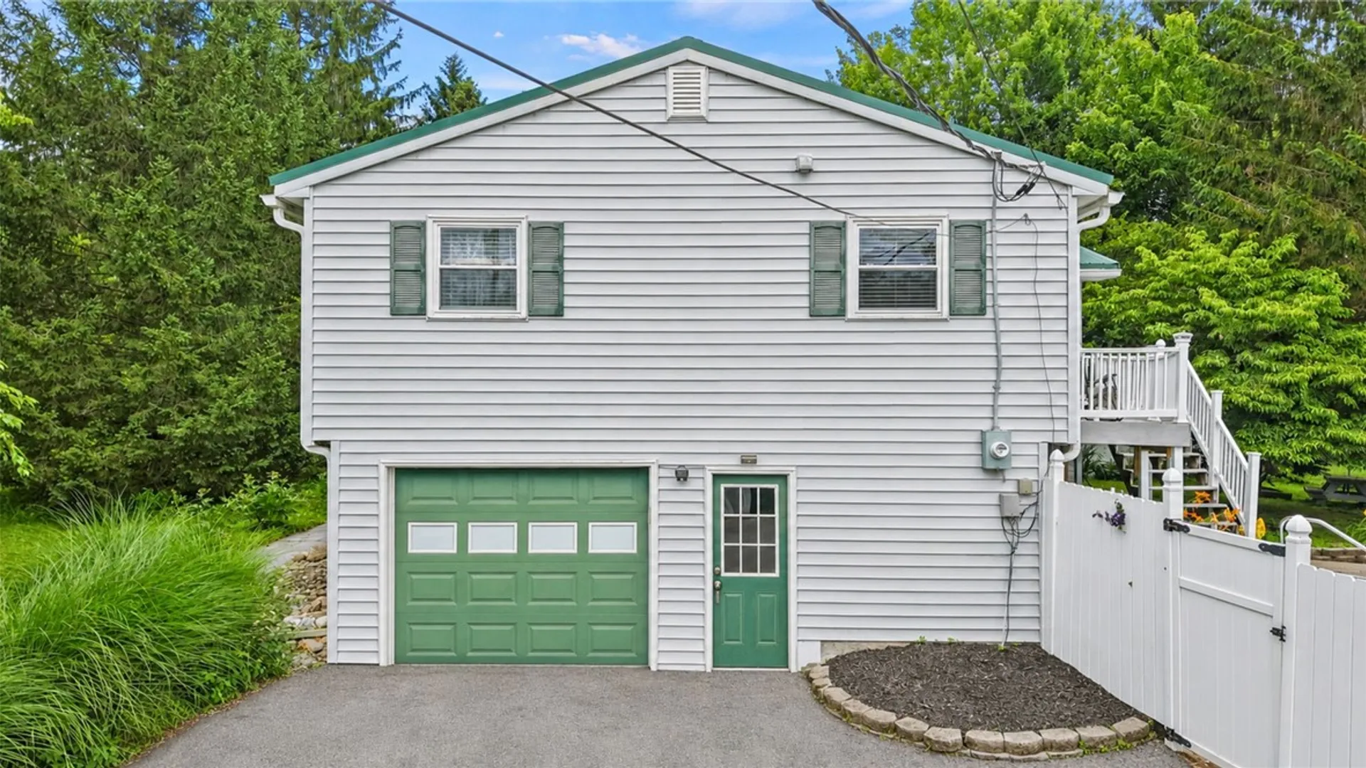 Property at 35 Deerfield Lane, Caroline, NY 14850 3
