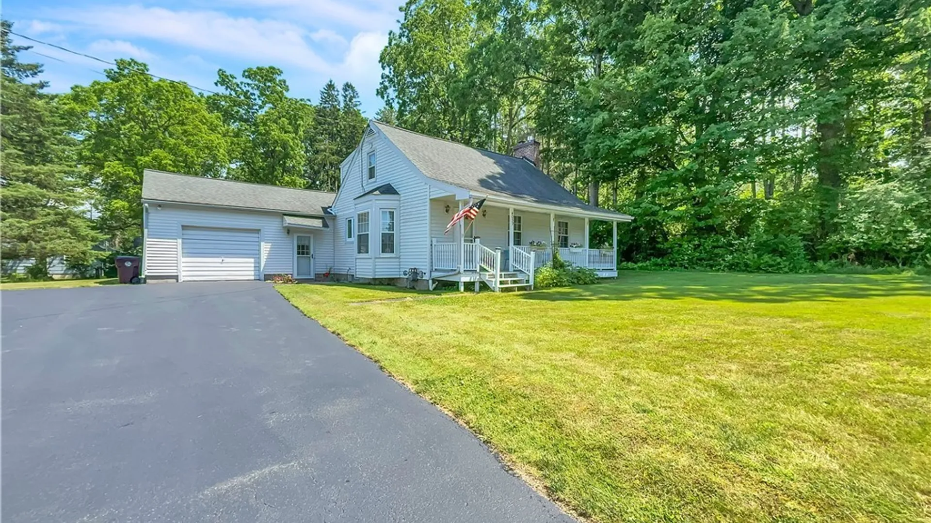 Property at 4059 Baker Road, Orchard Park, NY 14127 2