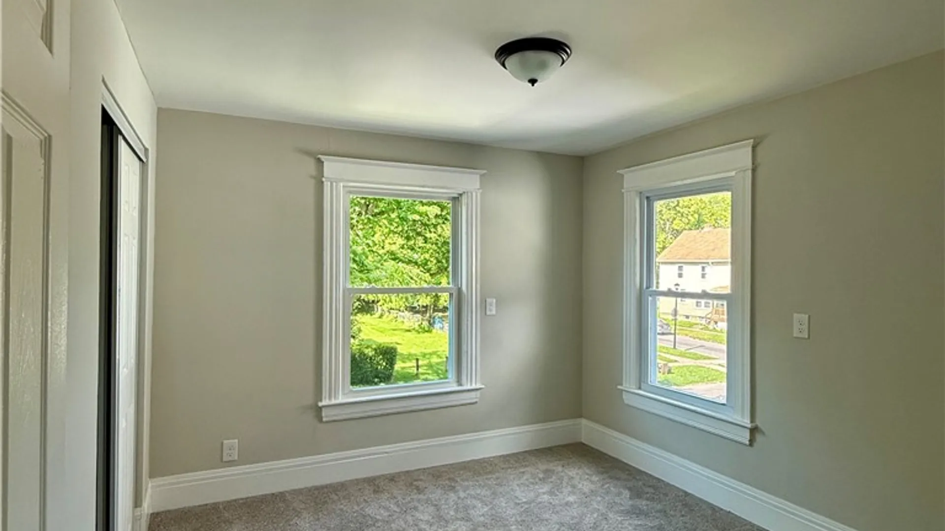 Property at 171 Cedarwood, Rochester, NY 14609 17