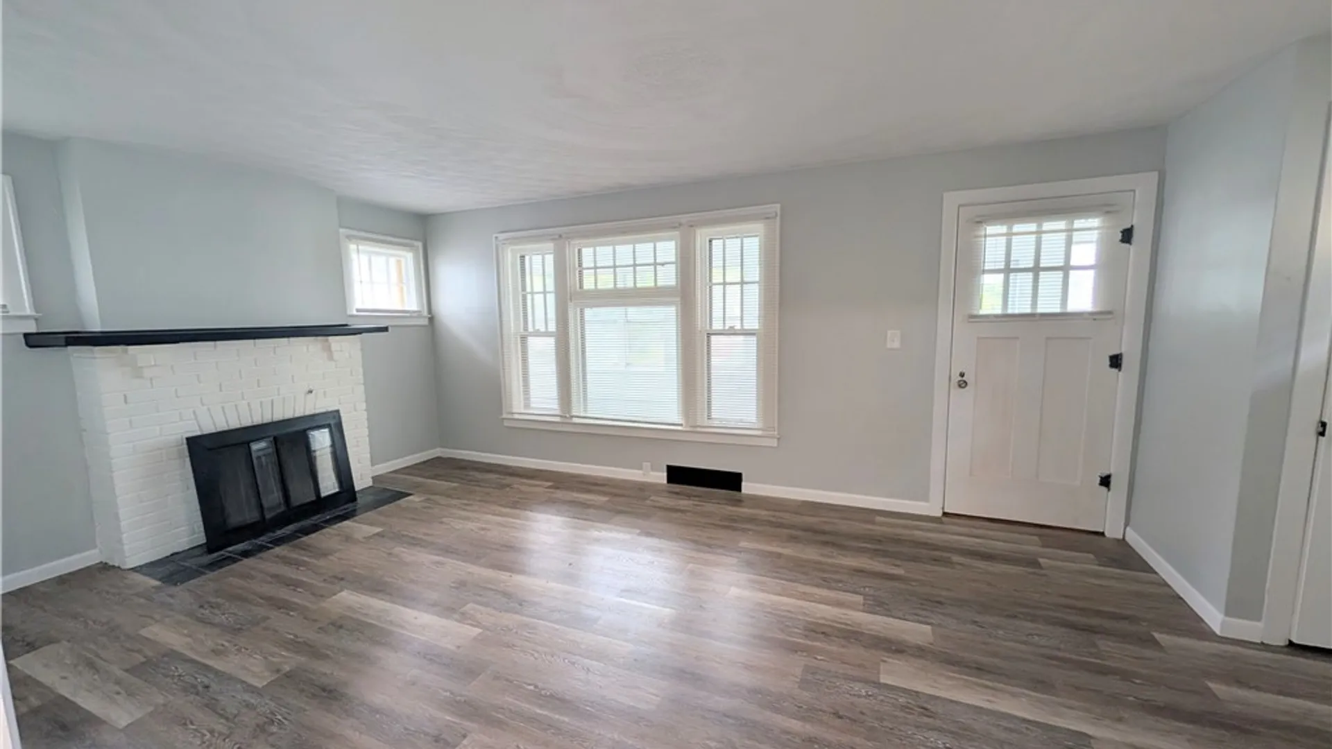 Property at 105 Peck Avenue, Syracuse, NY 13206 15