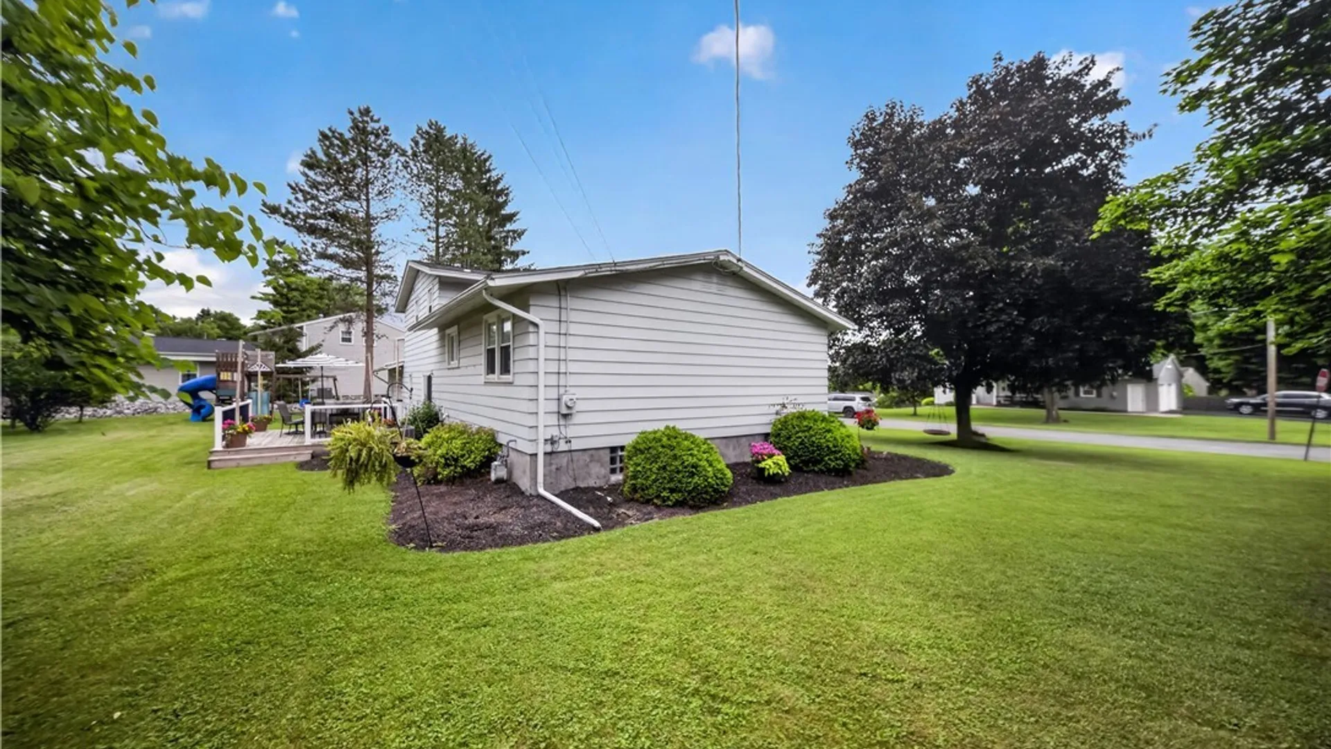 Property at 118 Ivy Lane, Camillus, NY 13219 29