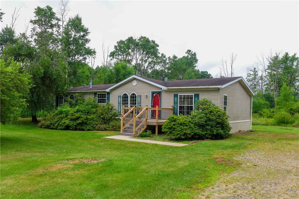 Property at 8510 State Route 415, Campbell, NY 14821