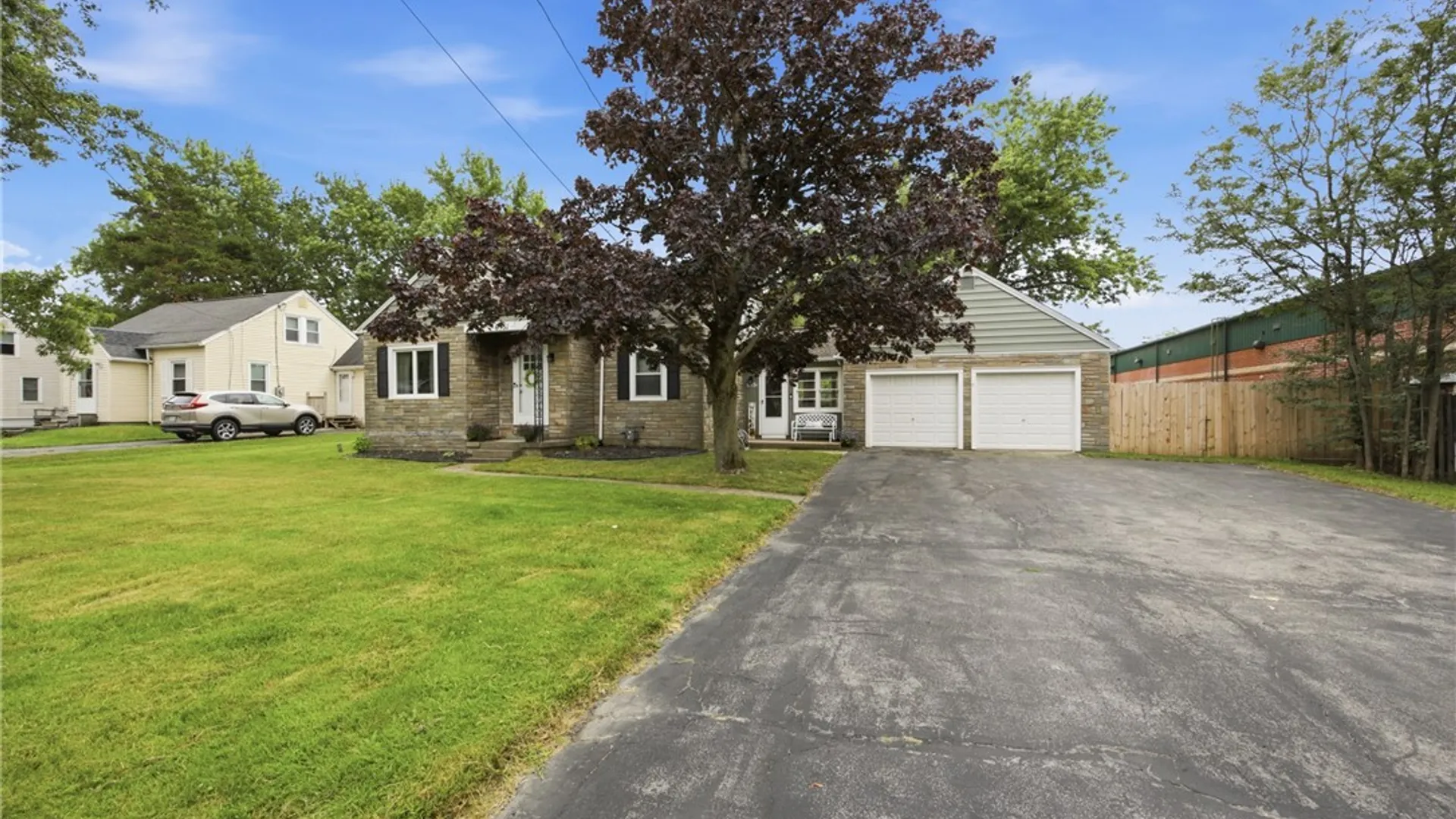 Property at 6531 Michael Road, Orchard Park, NY 14127 3
