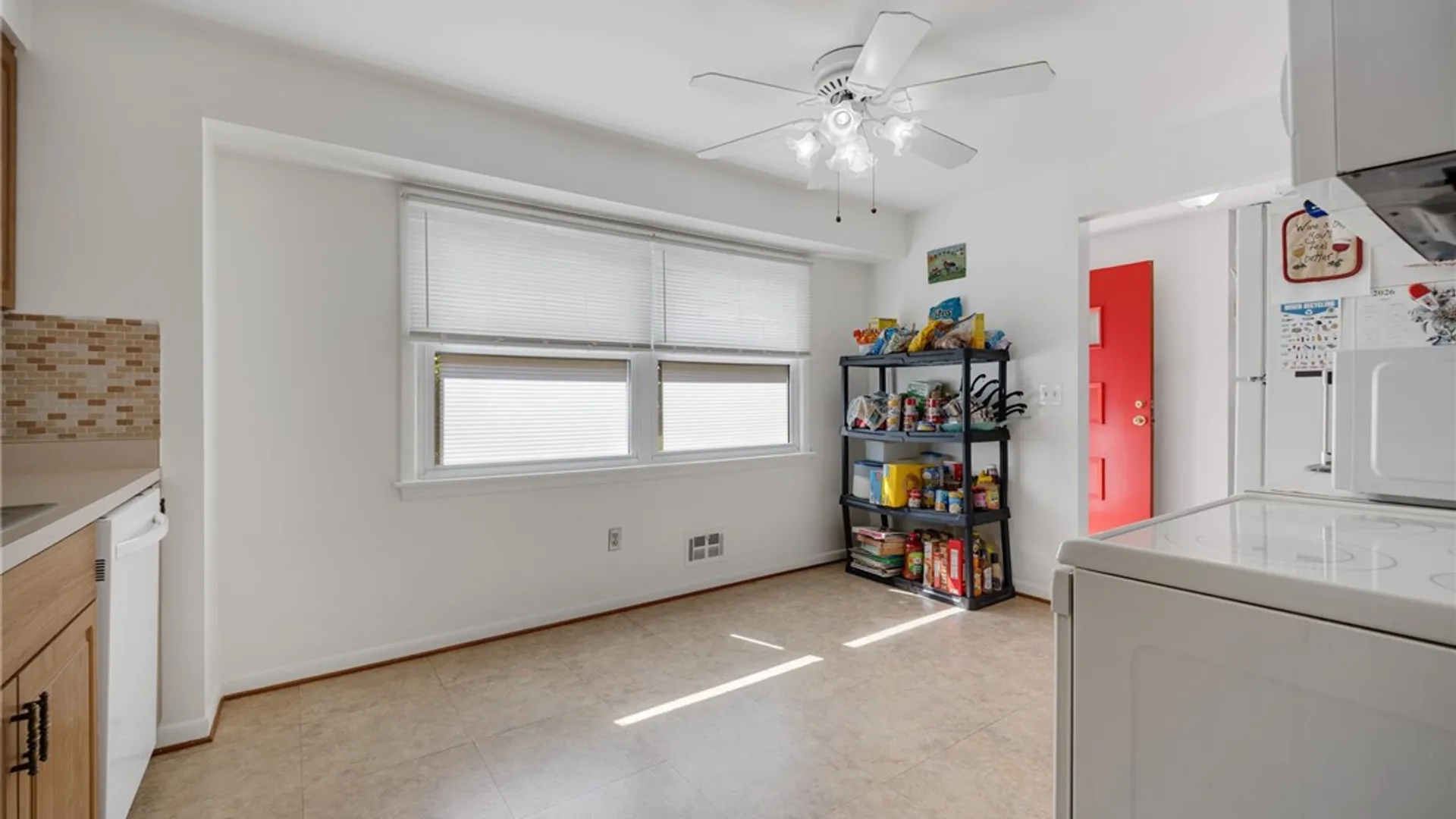 Property at 71 Kensington Court, Greece, NY 14612 6
