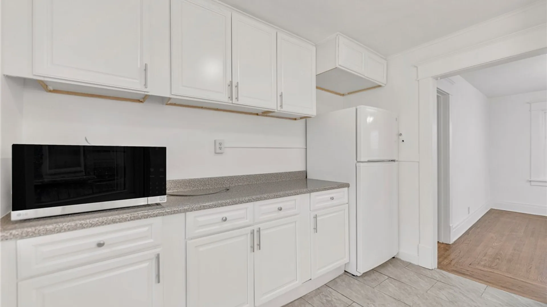 Property at 2555 Main Street, Buffalo, NY 14214 17