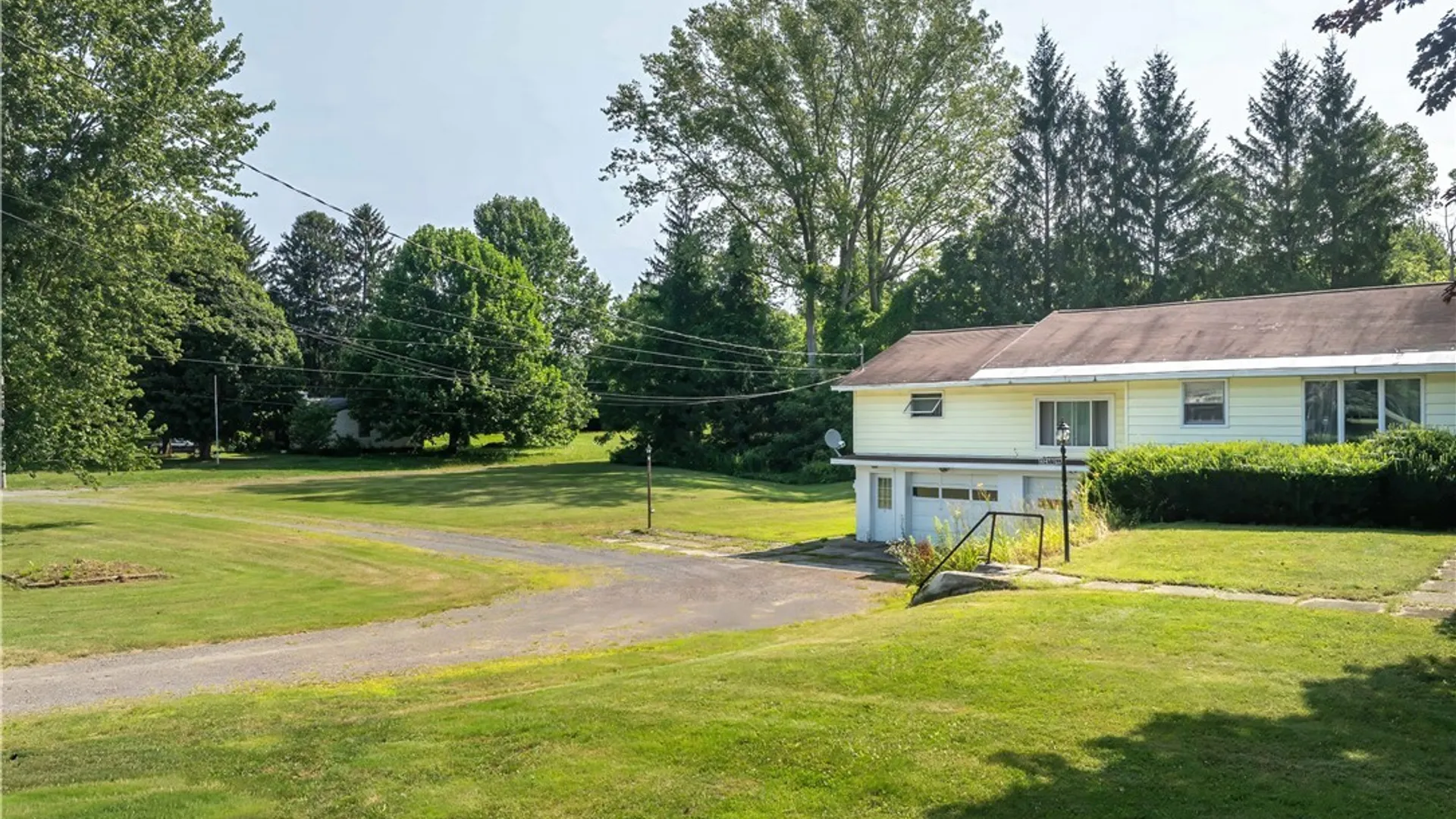 Property at 2110 County Route 176, Volney, NY 13069 5