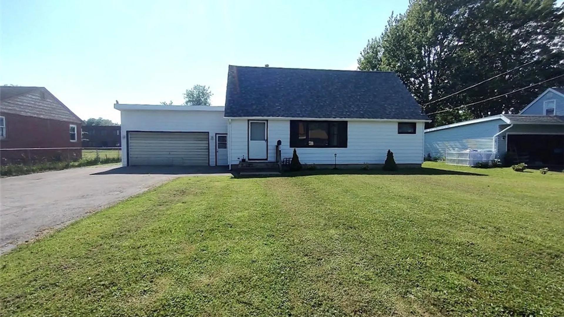 Property at 8 Allen Street, Evans, NY 14006 23