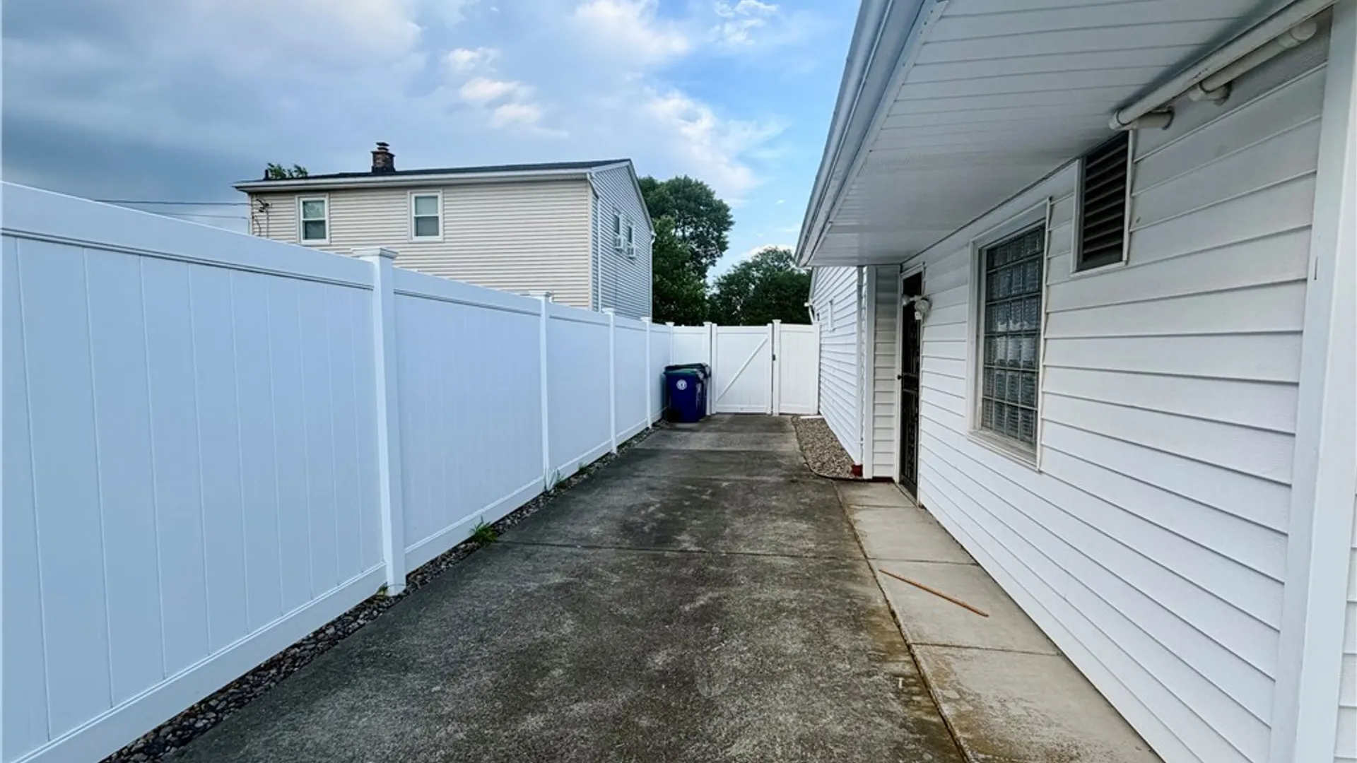 Property at 119 Kaymar Drive, Amherst, NY 14228 28