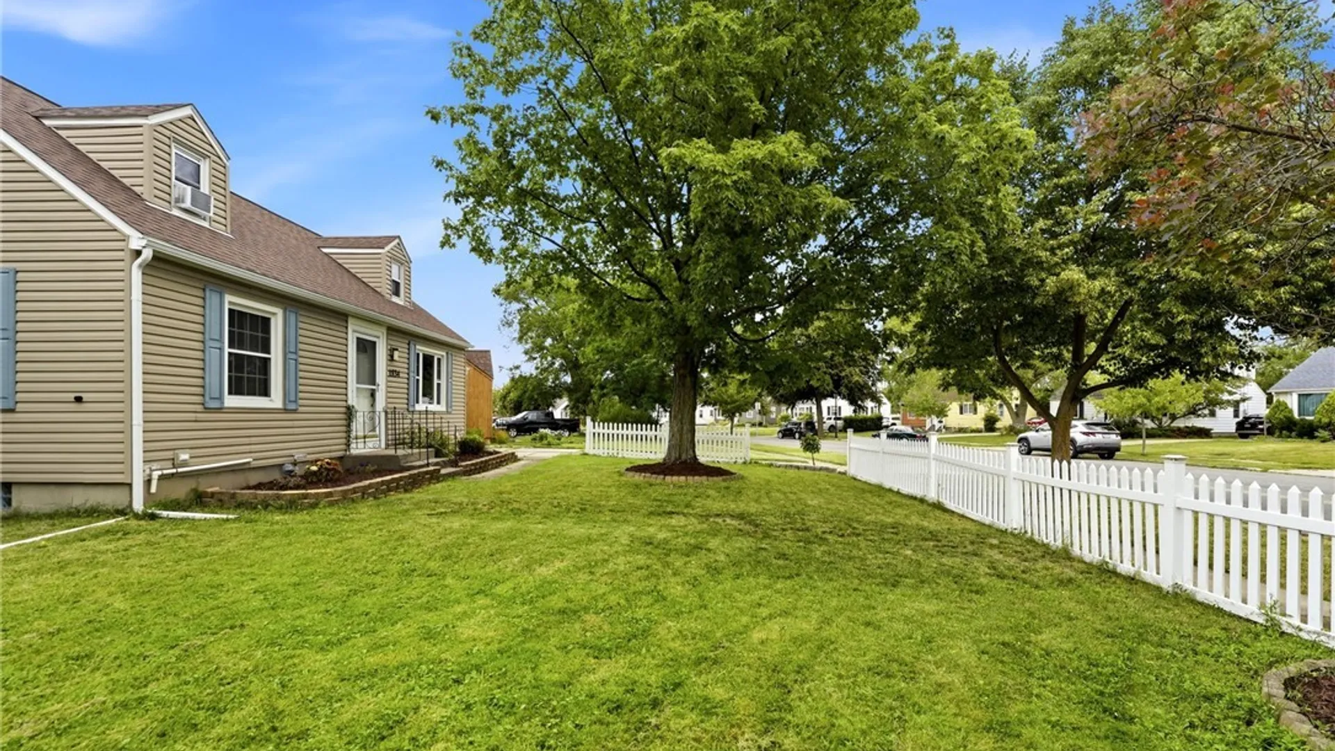 Property at 1834 Parker Boulevard, Tonawanda, NY 14150 5