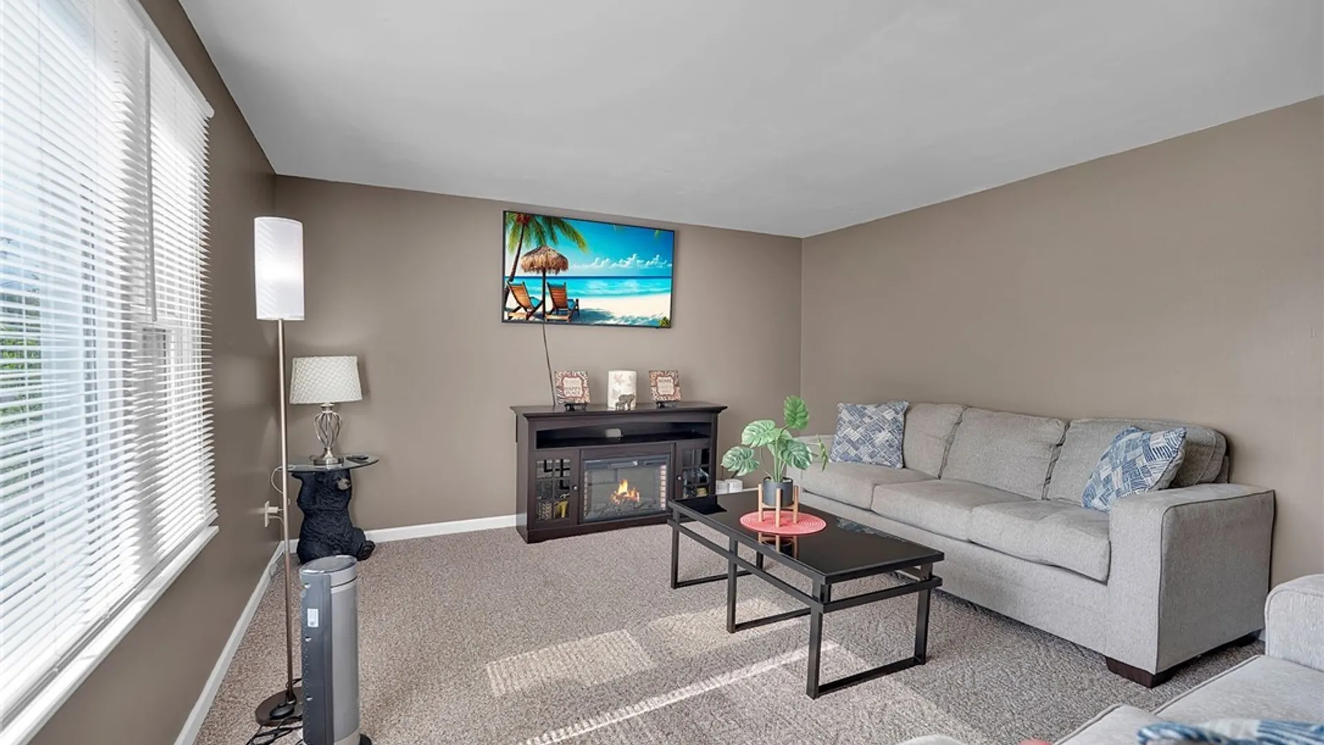 Property at 55 S Ogden Street, Buffalo, NY 14210 18