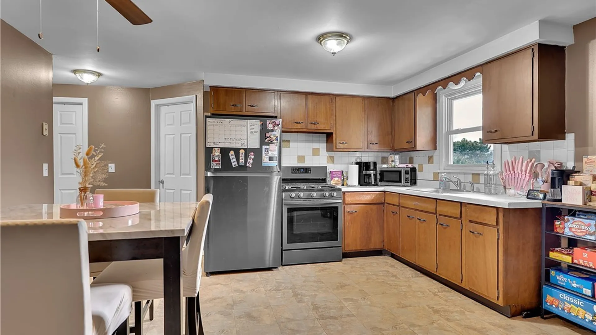 Property at 55 S Ogden Street, Buffalo, NY 14210 35