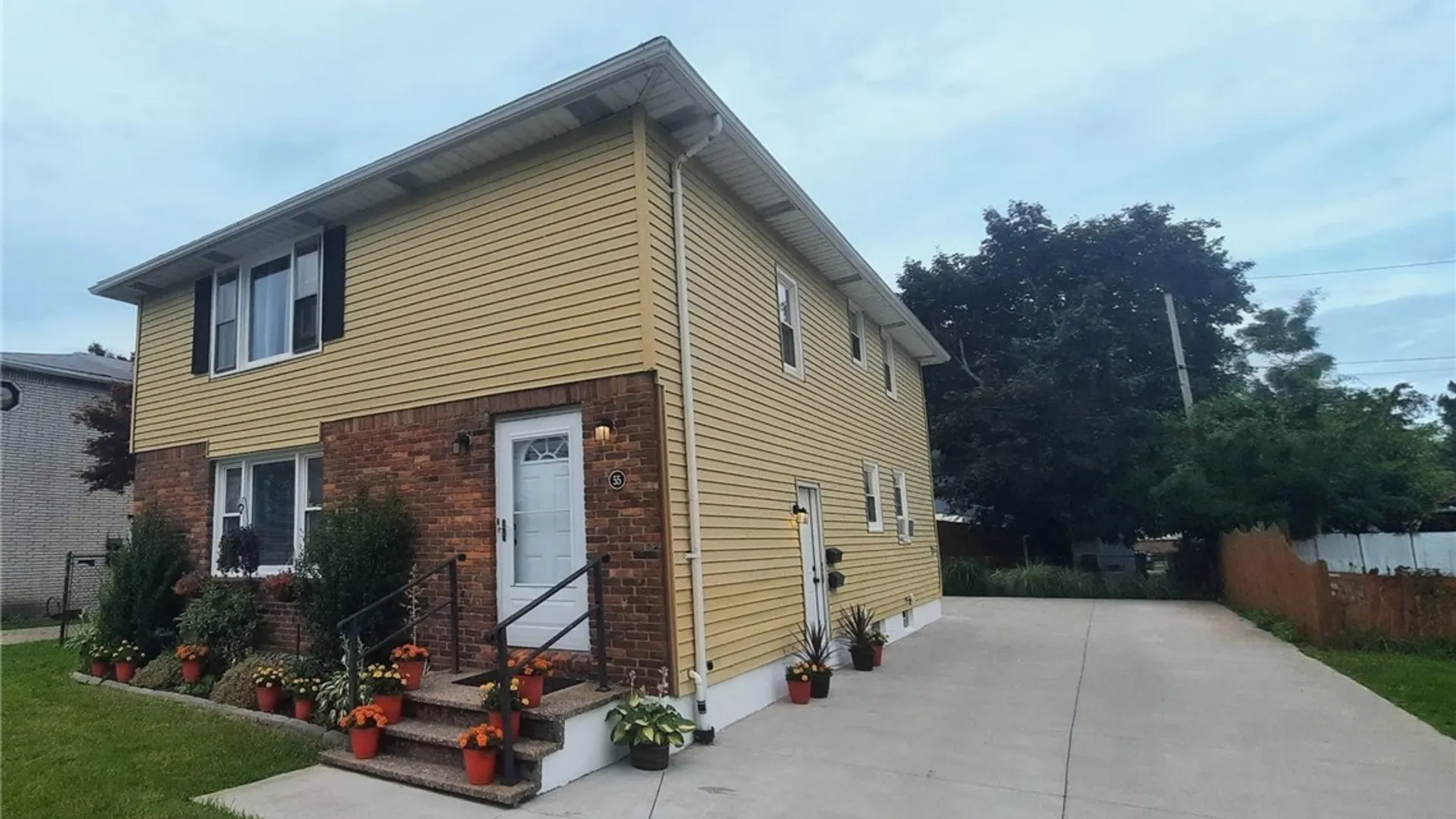 Property at 55 S Ogden Street, Buffalo, NY 14210 5