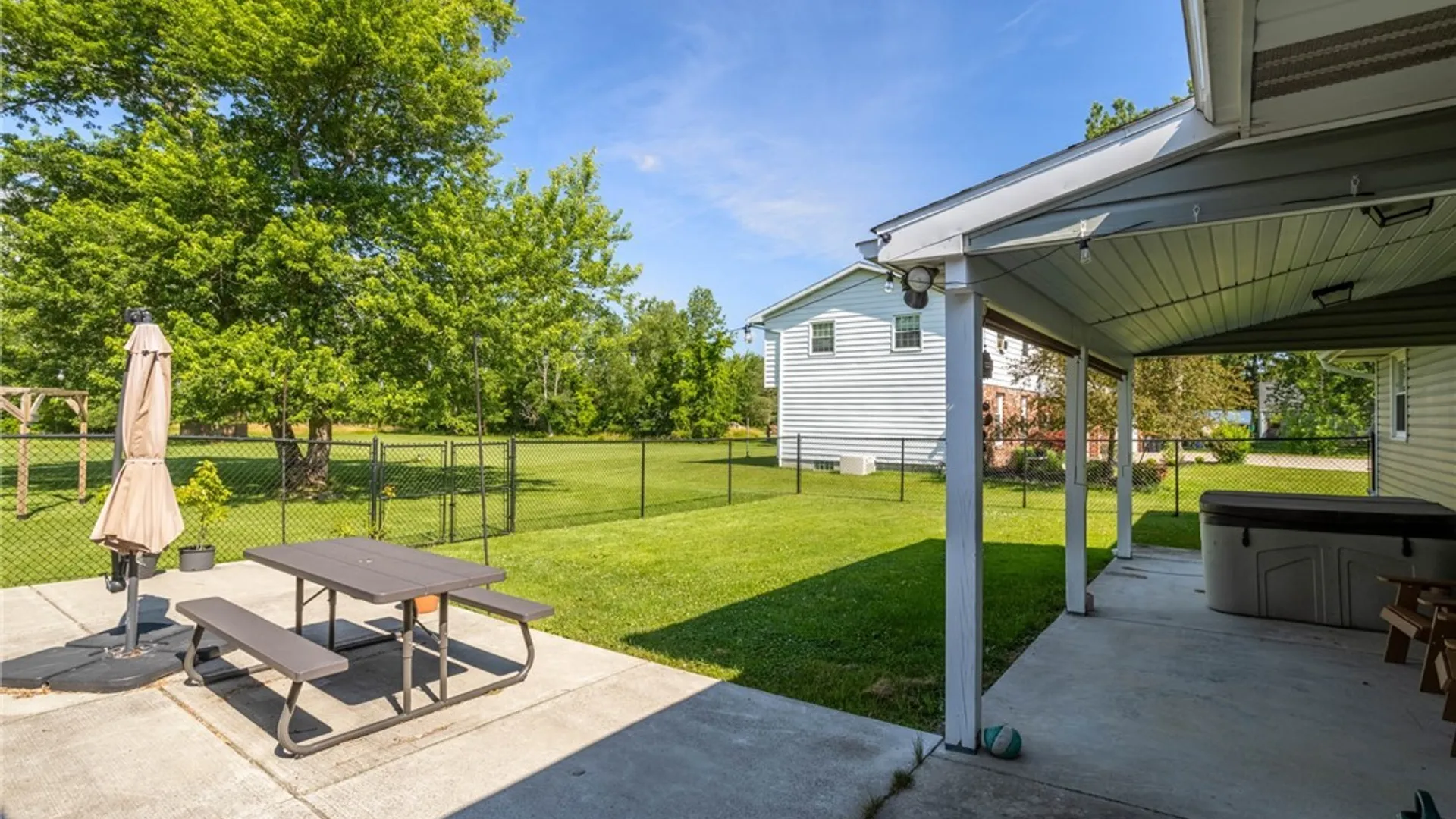 Property at 152 Stony Road, Lancaster, NY 14086 40