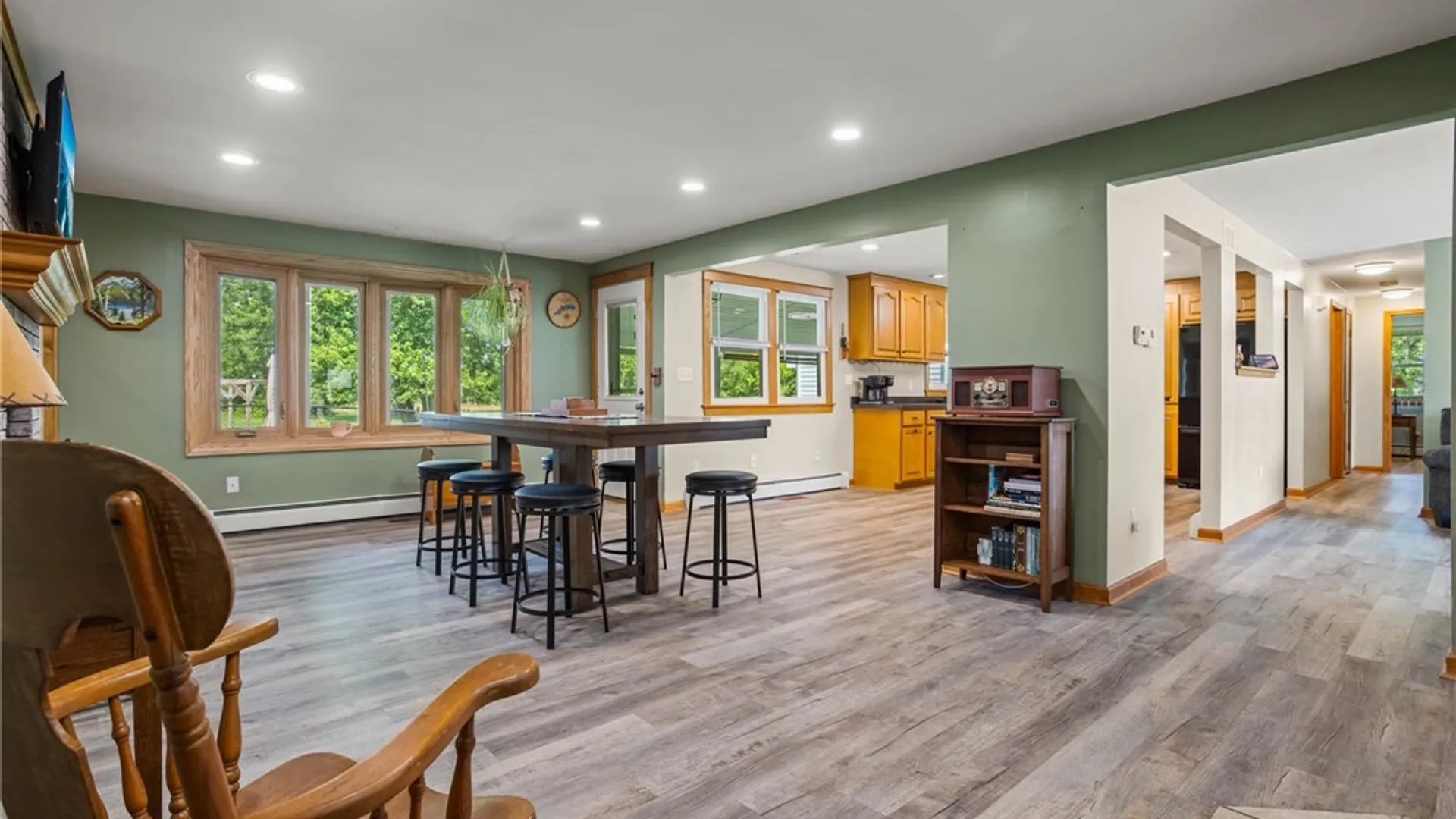 Property at 152 Stony Road, Lancaster, NY 14086 5