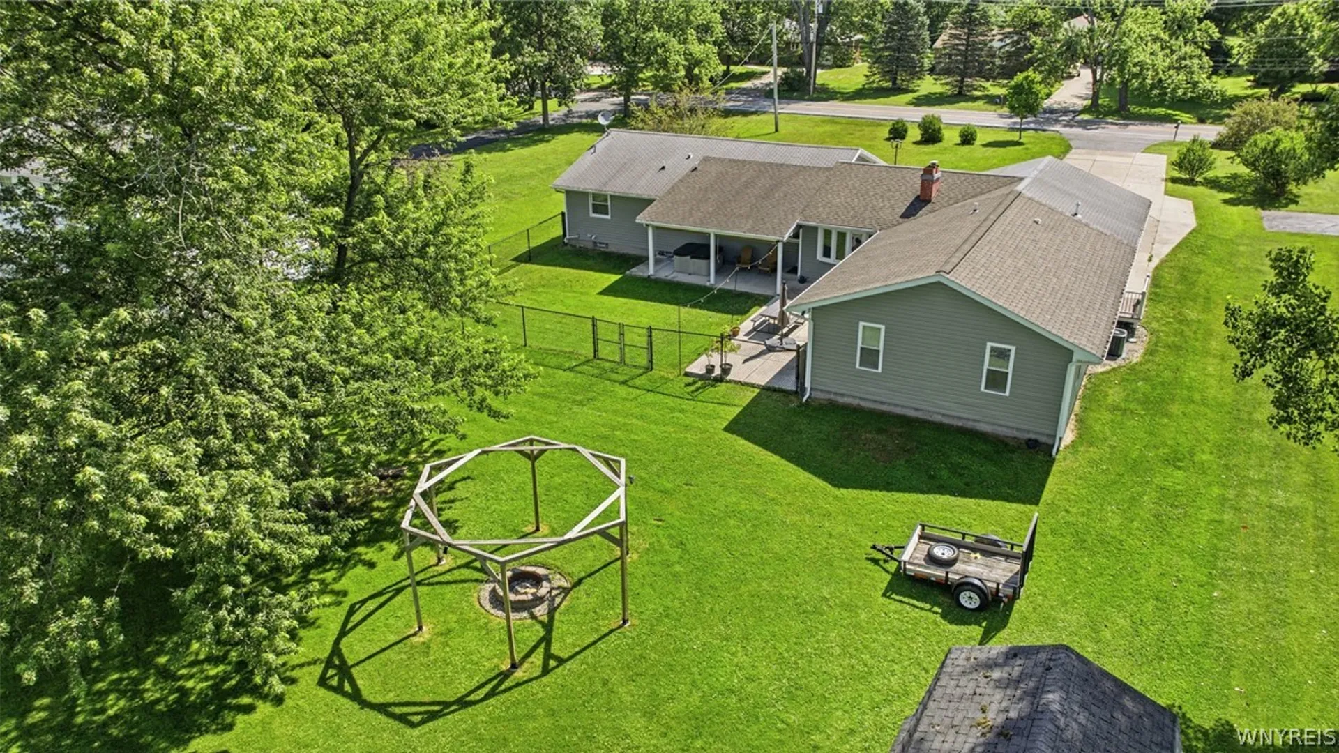 Property at 152 Stony Road, Lancaster, NY 14086 50