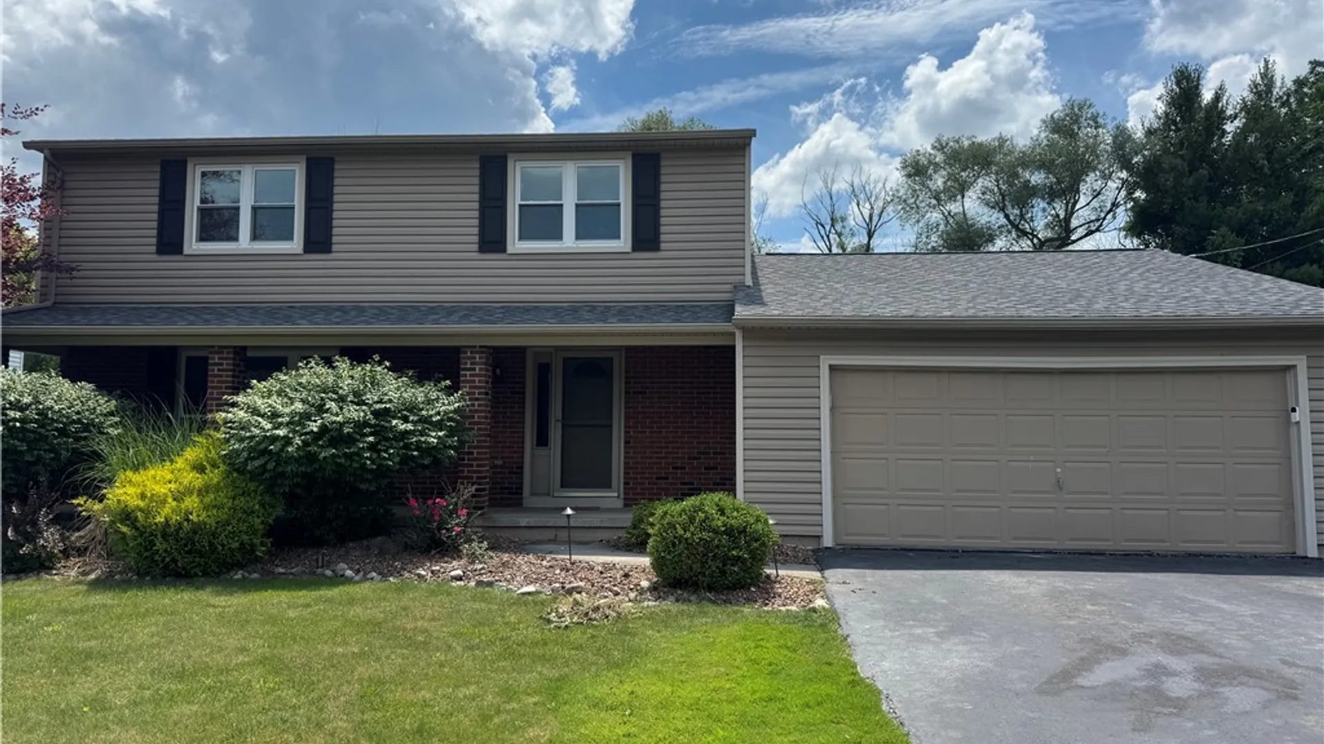 Property at 110 Lake Country Drive, Geddes, NY 13209 2