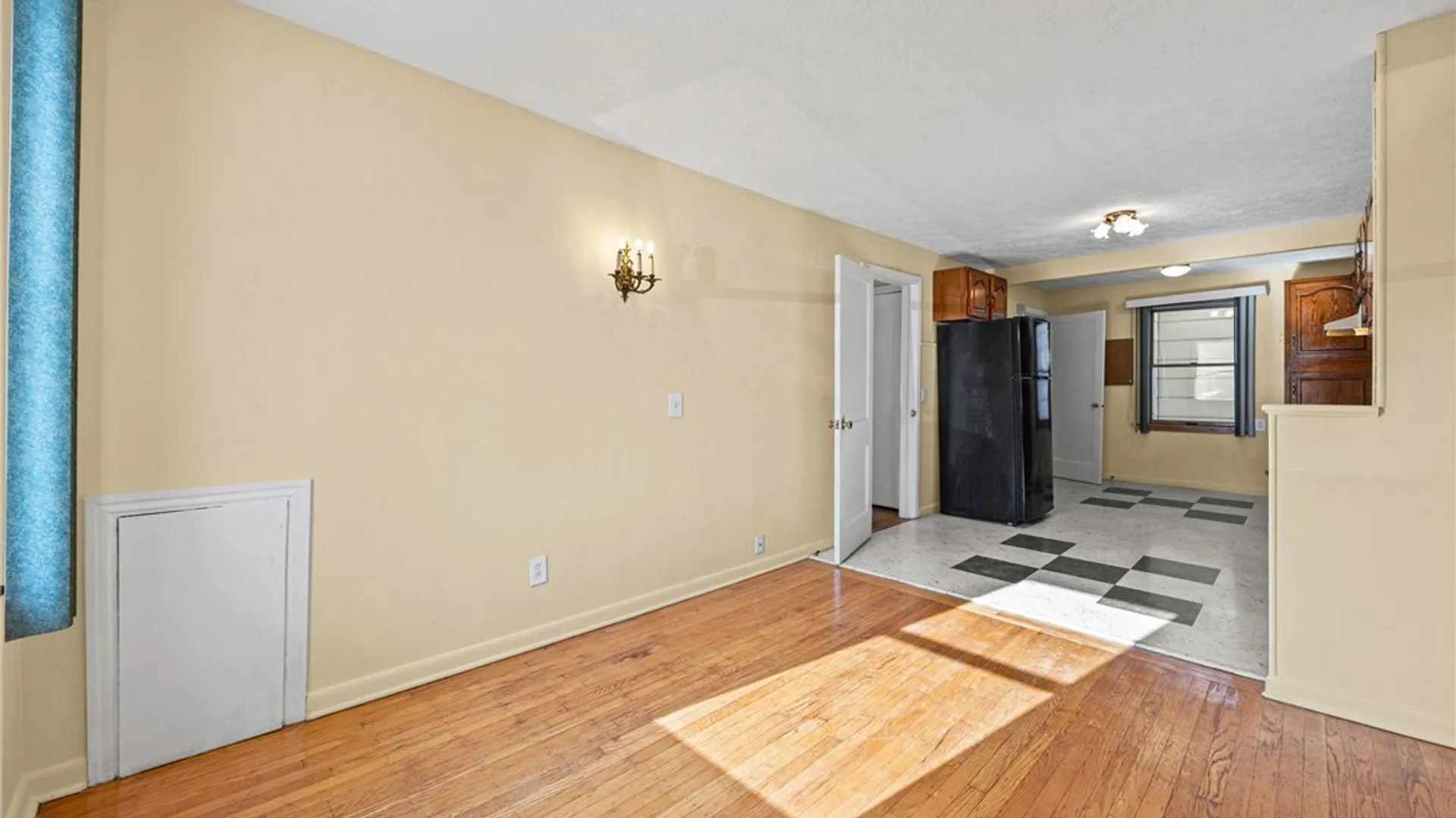 Property at 211 Heberle Road, Irondequoit, NY 14609 11